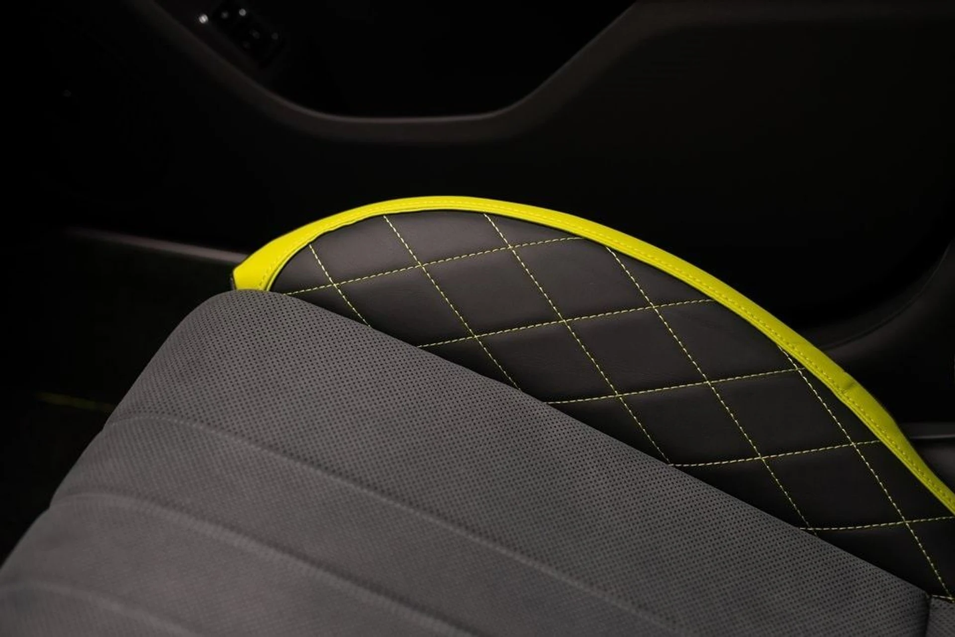 mph027_1257352490_44d19b27c75d70c6c0ad85d729d74ae6x_0b17426a98