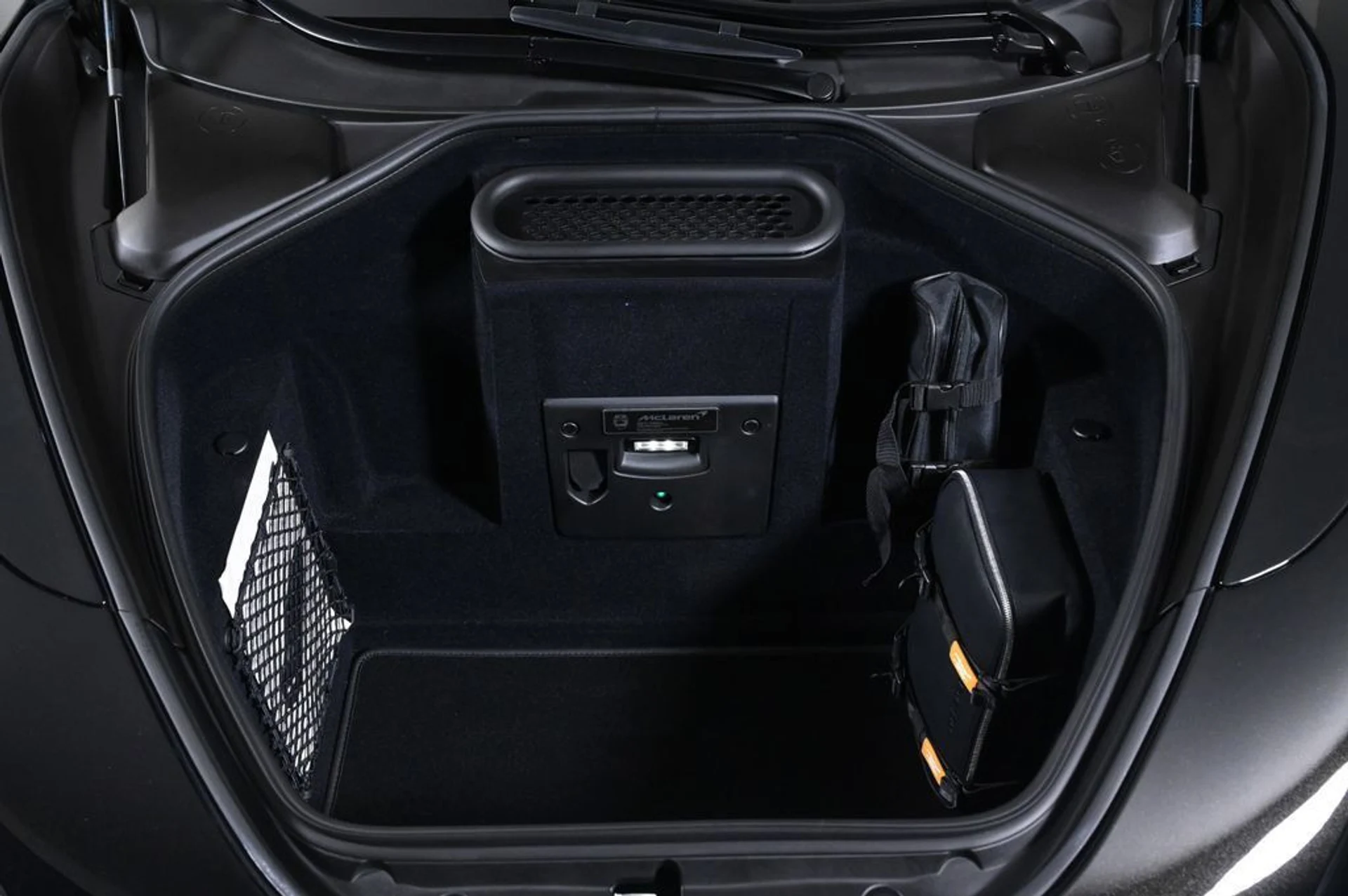 mph027_1261751931_new_2027_mclaren_750s_spider_11350_23010534_27_1024_753395d019