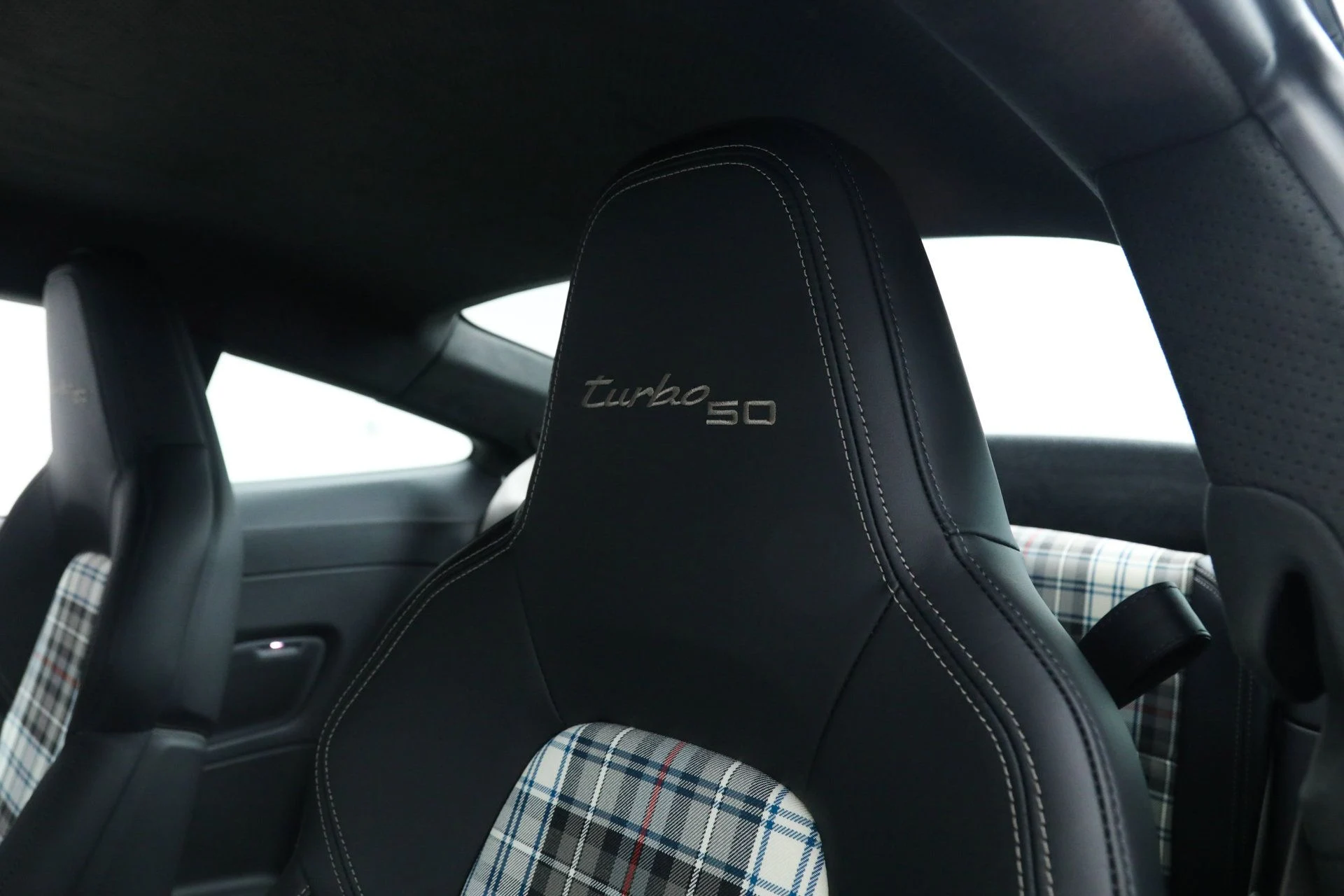 mph027_126647113_795bb65dcce95977488f1ef0d719edc9_1fdd65eb76