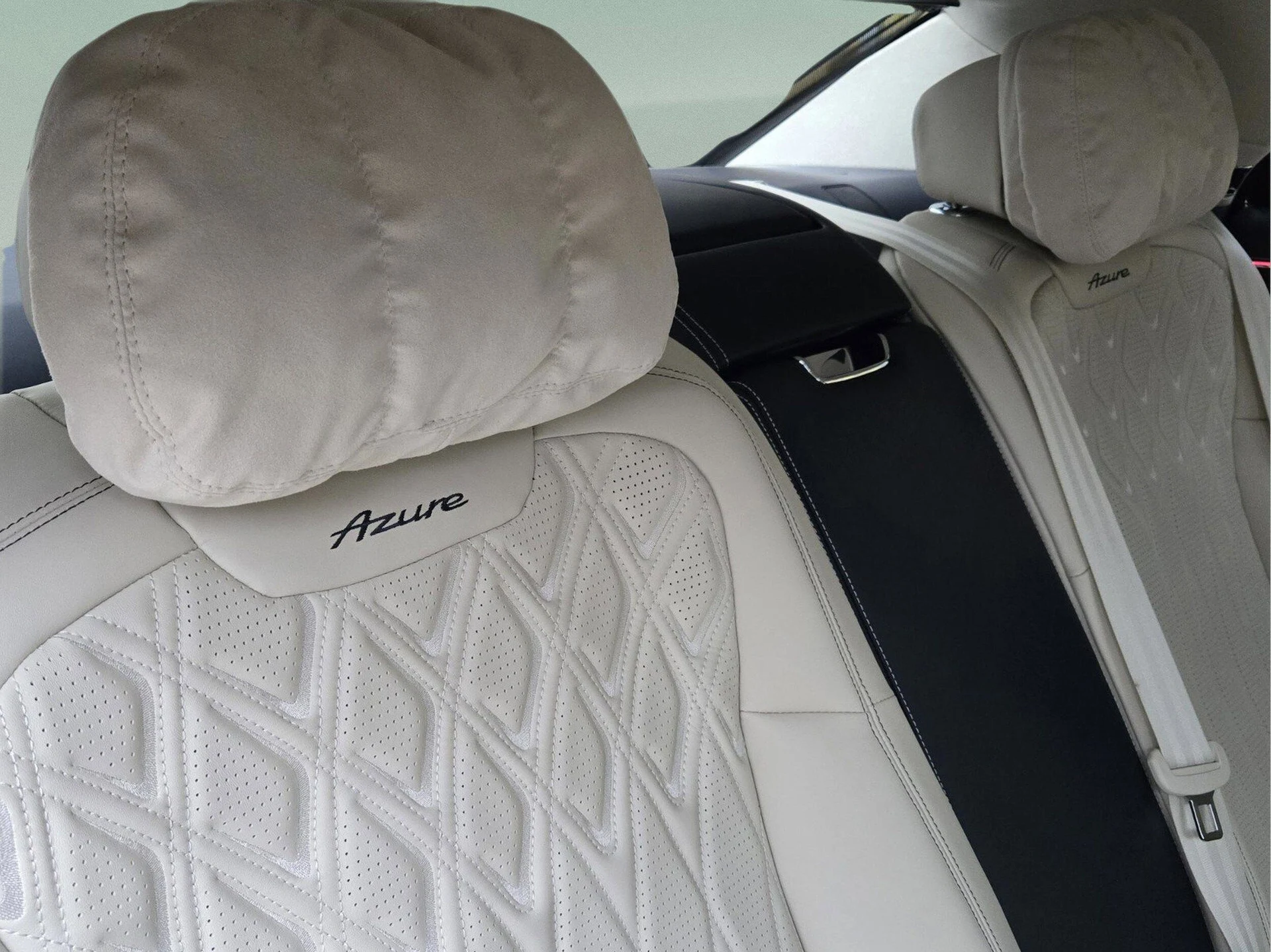 mph027_1267131048_e9a8c8da95205044fab28b4068100909x_3b414d9369