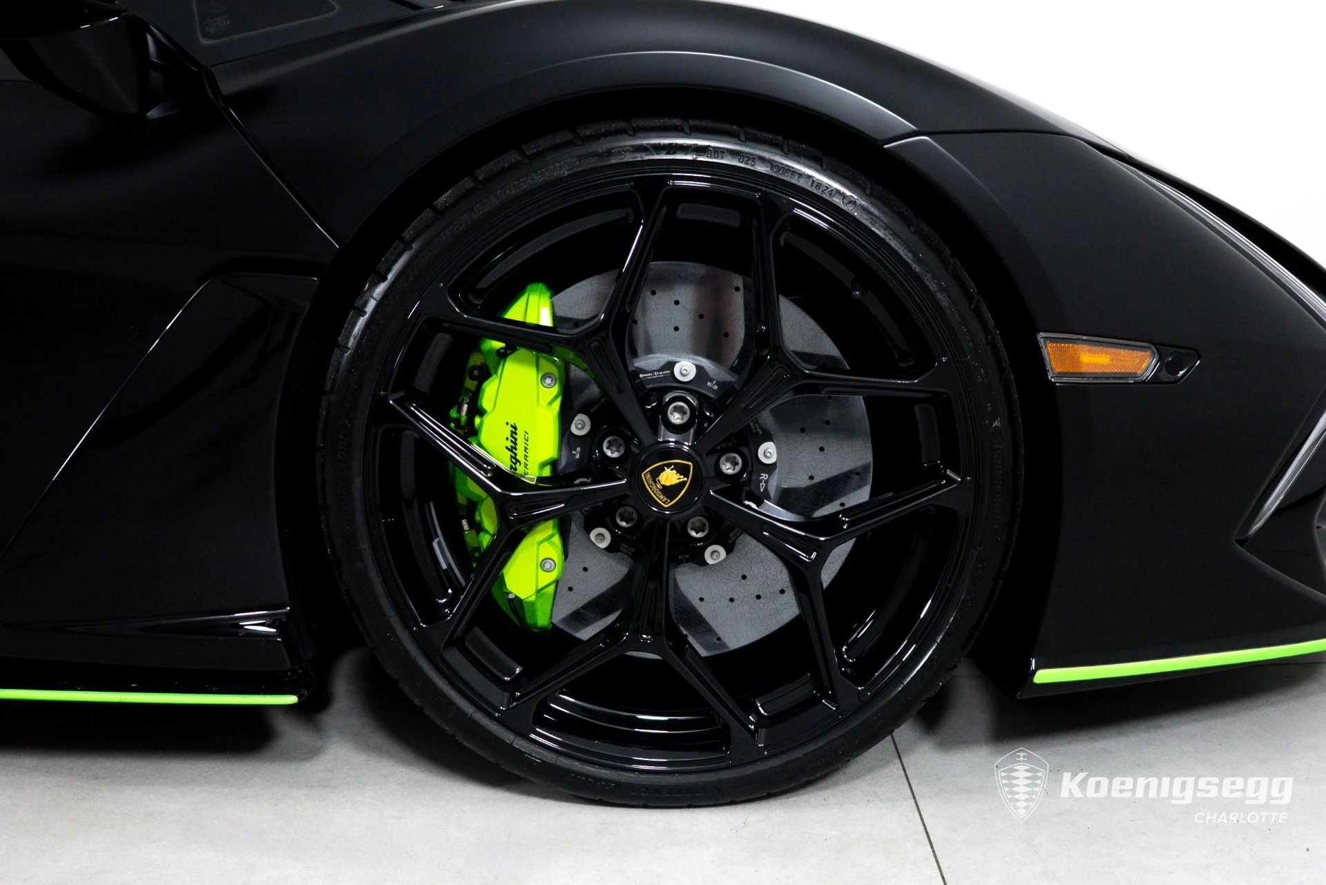 mph027_1267827548_Used_2024_Lamborghini_Revuelto_1783439942_1a6aee6832