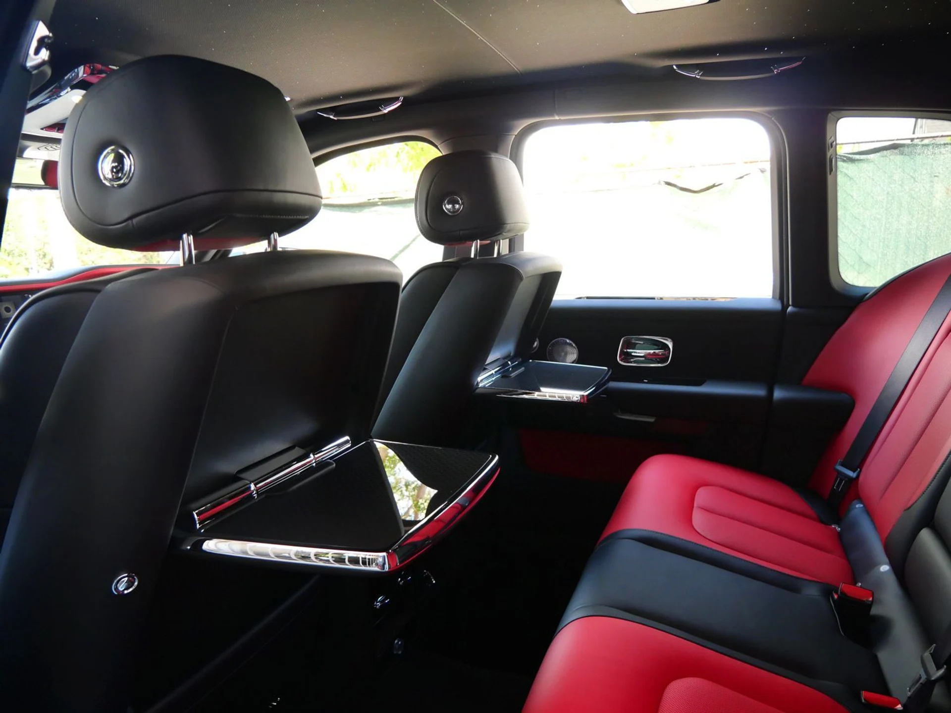 mph027_126836125_8919a51e75f6f580773acde4b2e75e09x_edca4213b6