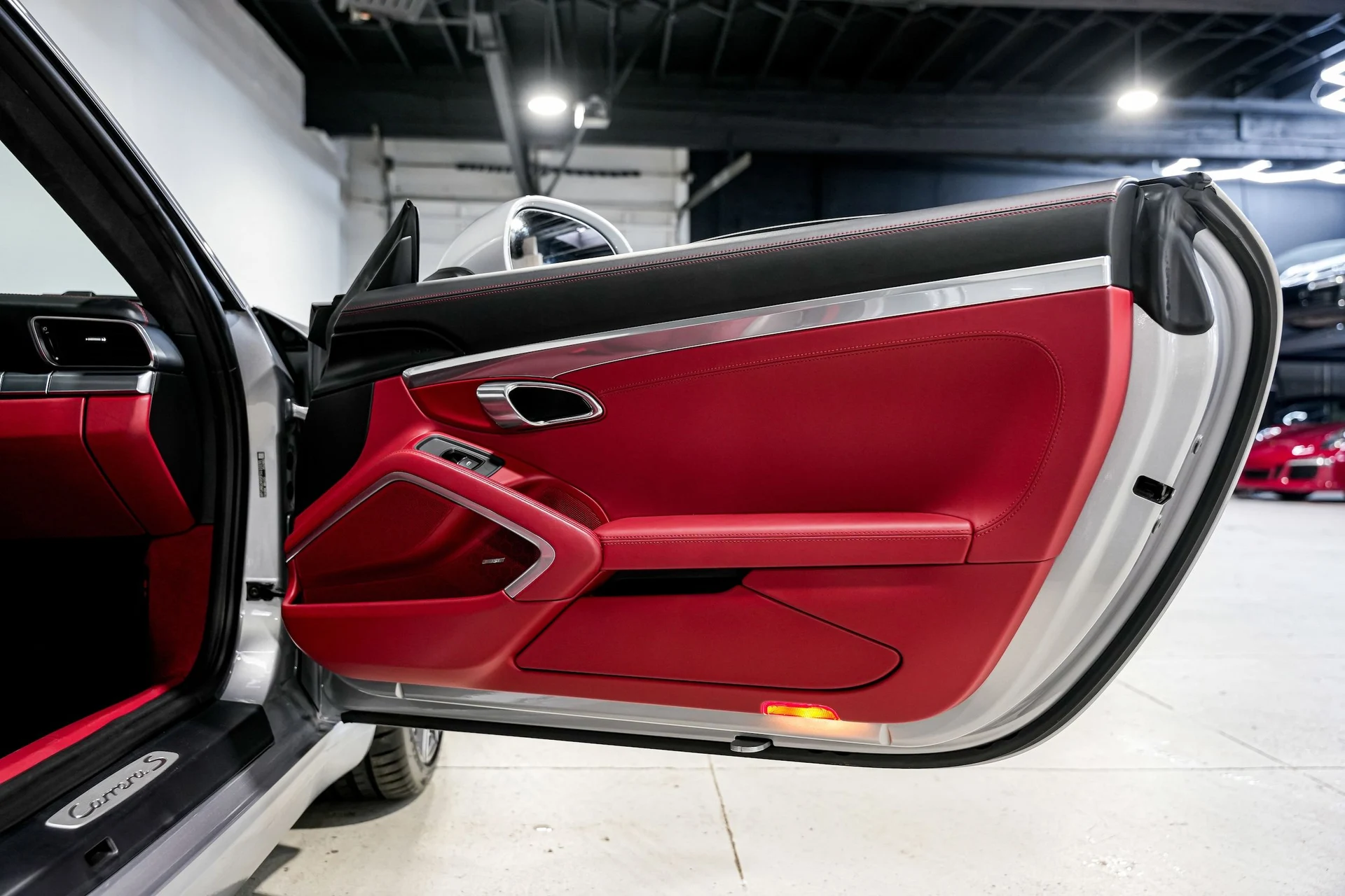 mph027_1272414469_fb15704fea2b56e34dbcf8ddad8584a8x_2930b0b946