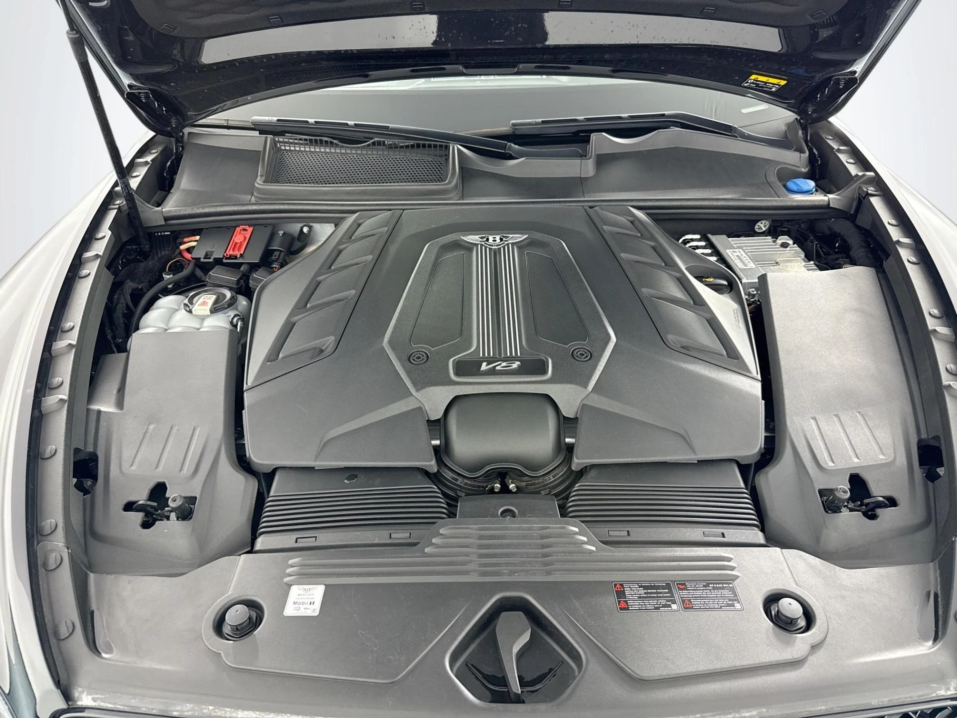 mph027_1274234735_Used_2022_Bentley_Bentayga_S_V8_1785195001_da6e4b8b58