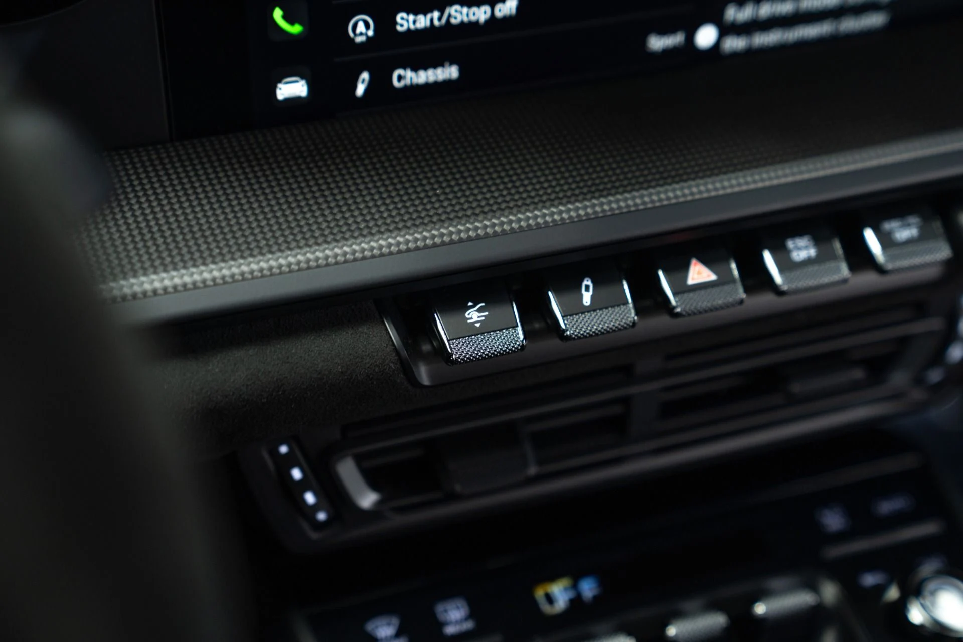 mph027_1276147524_Used_2022_Porsche_911_GT_3_6_Speed_Manual_Low_Miles_Carbon_Roof_Blue_Stitching_1762802258_7ae1e1213b