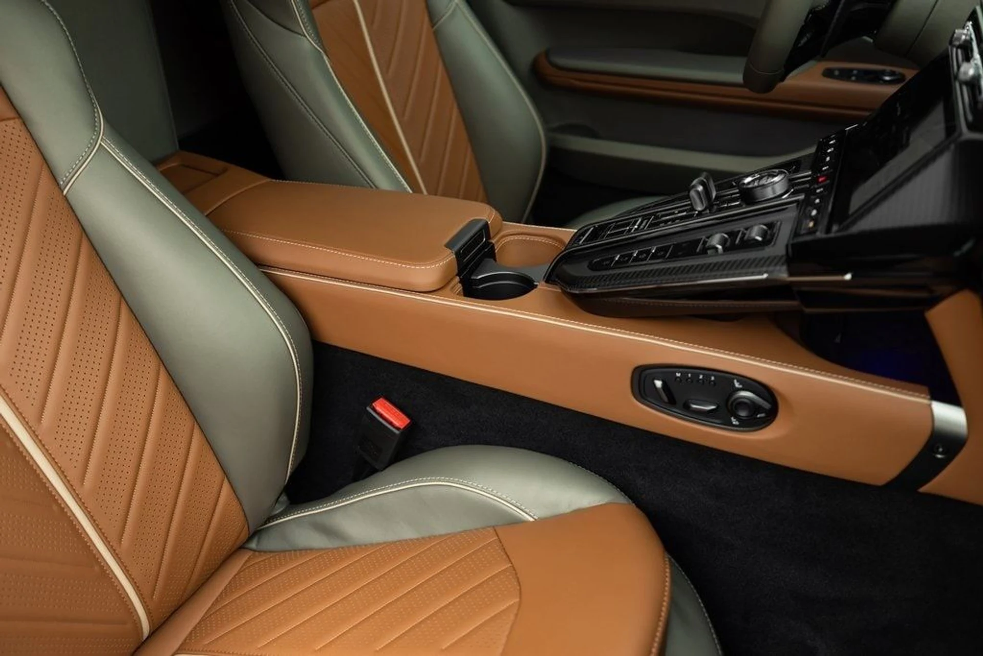 mph027_1277752450_f54d1b650108c2e905426c3c1cb18926x_fe84977d02