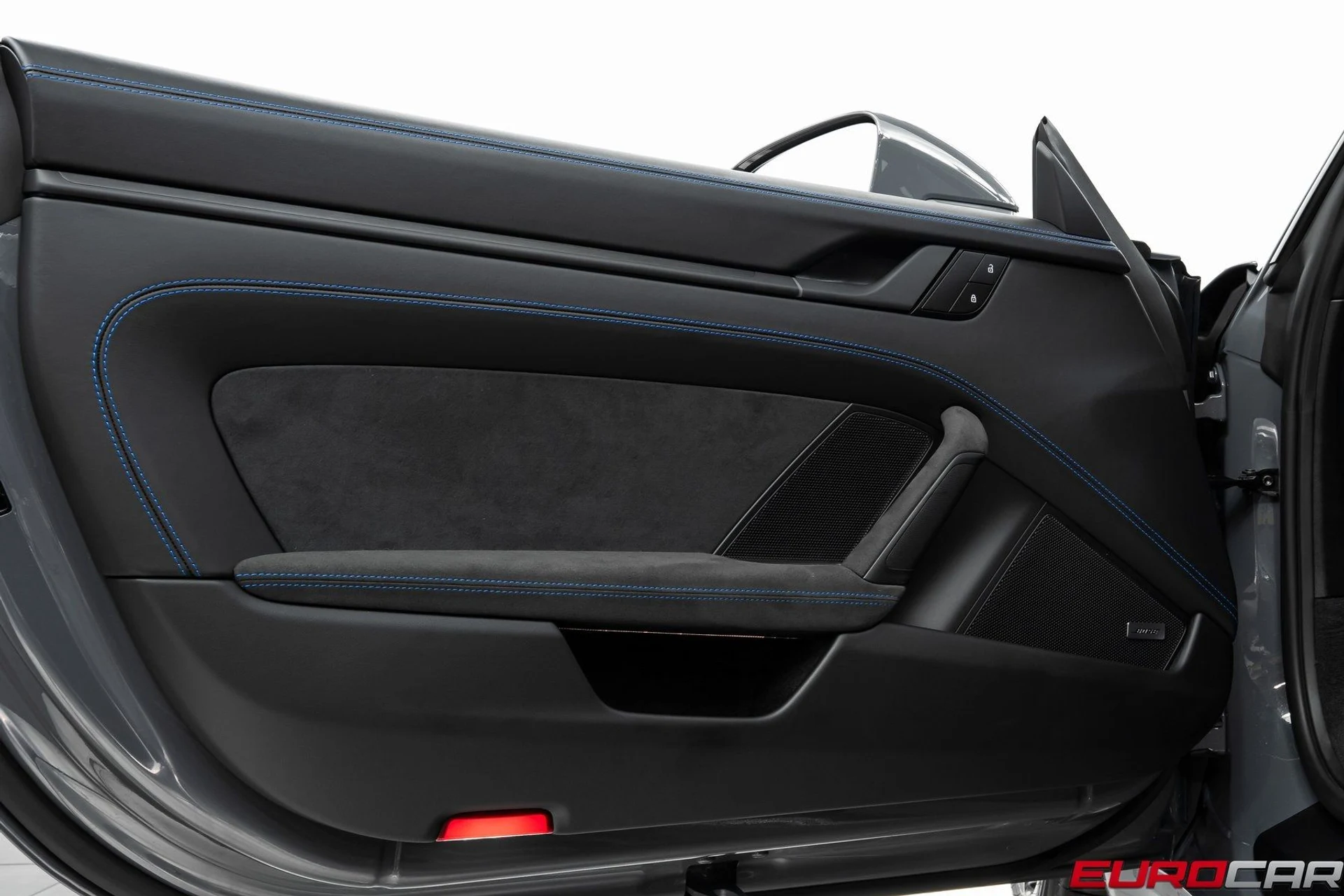 mph027_1278333033_image_28_37b611c4f2