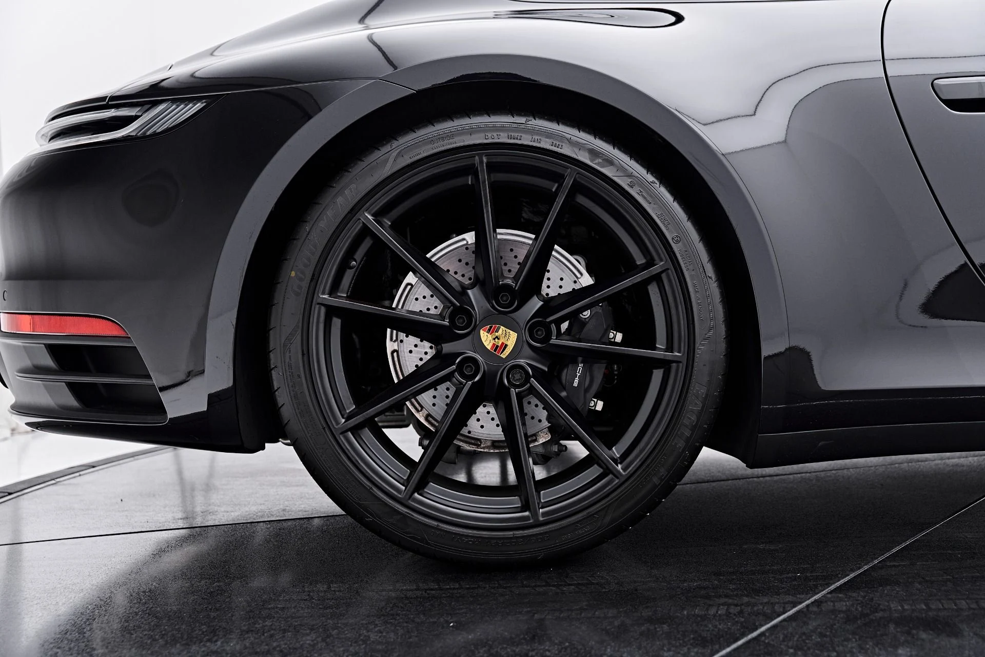 mph027_1278334269_Used_2024_Porsche_911_Carrera_T_1790639756_7ff7e5d867
