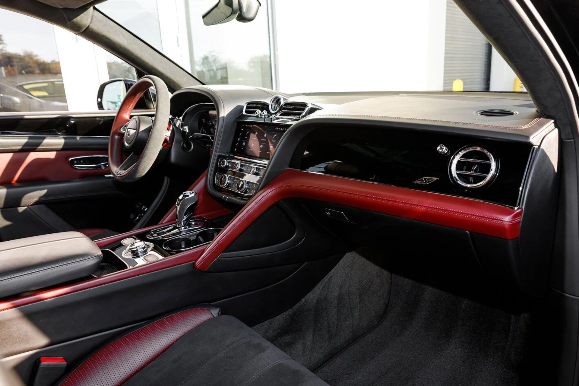 mph027_1295919749_8209e9514146b76130bdddf28c4efddex_e9a66b20a1