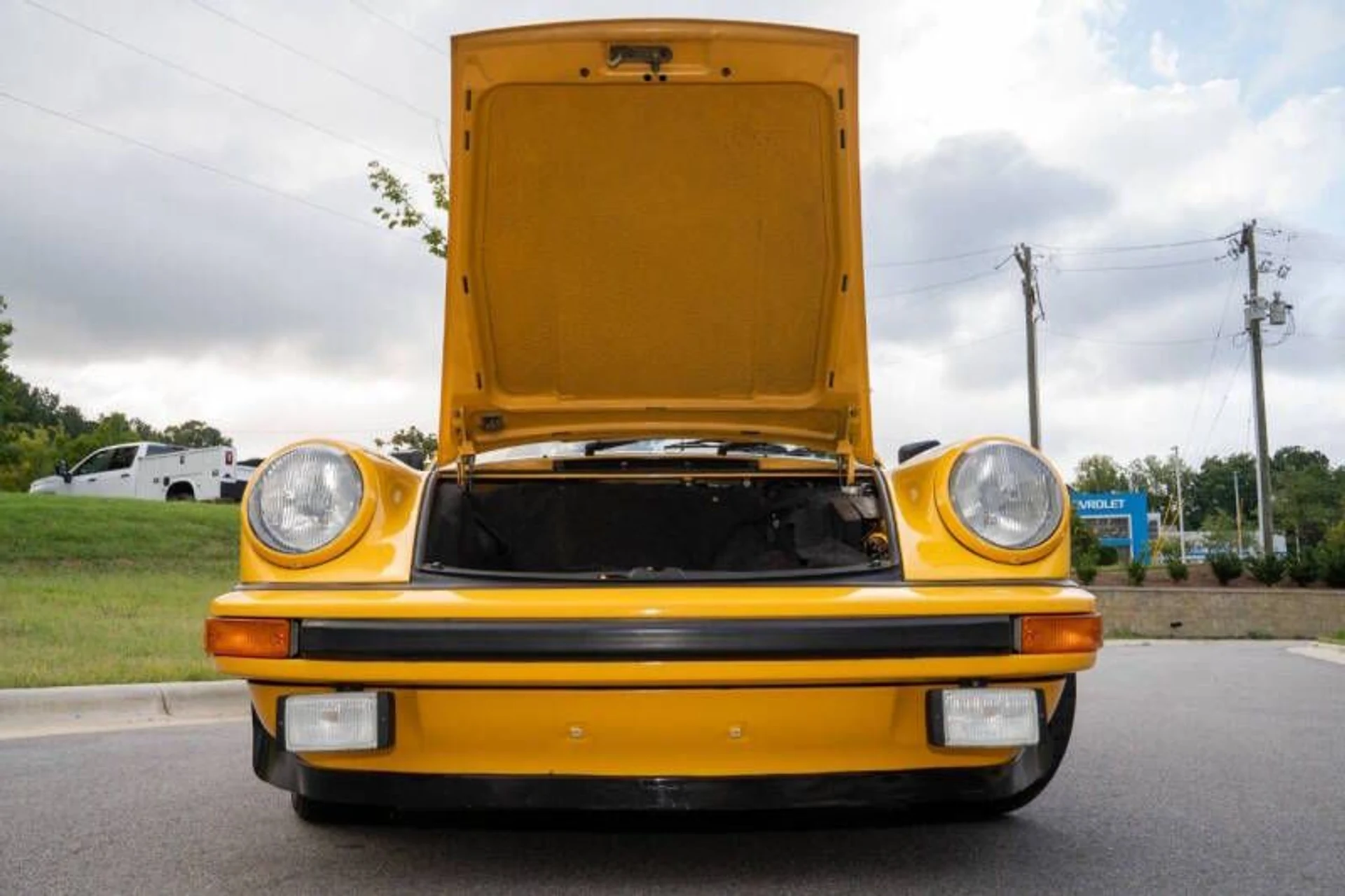 mph027_1296666377_1976_porsche_911_carrera_coupe_911_carrera_coupe_76ebf0e8a1