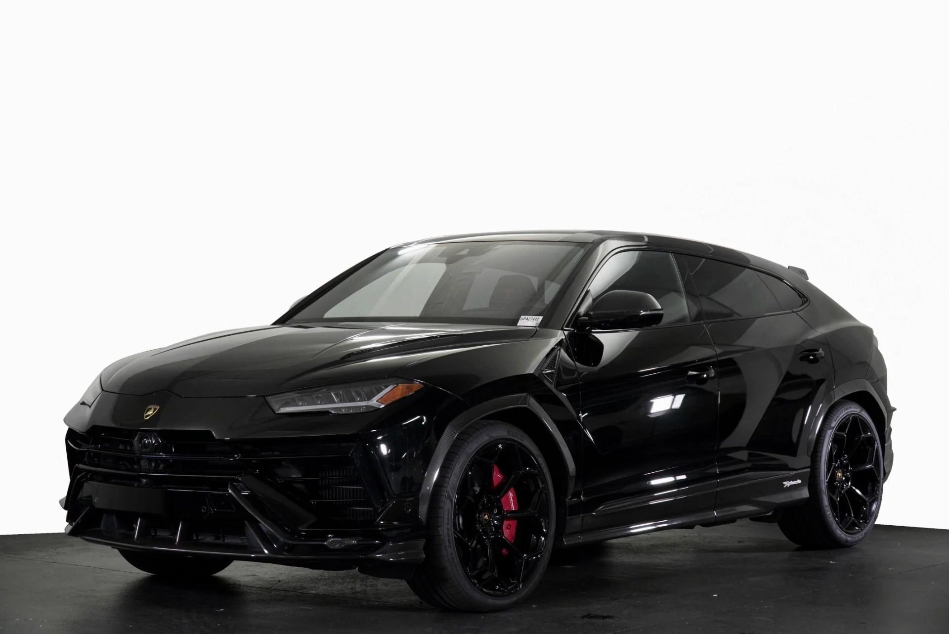 mph027_1296693191_Used_2023_Lamborghini_Urus_Performante_1773400197_3b50307515