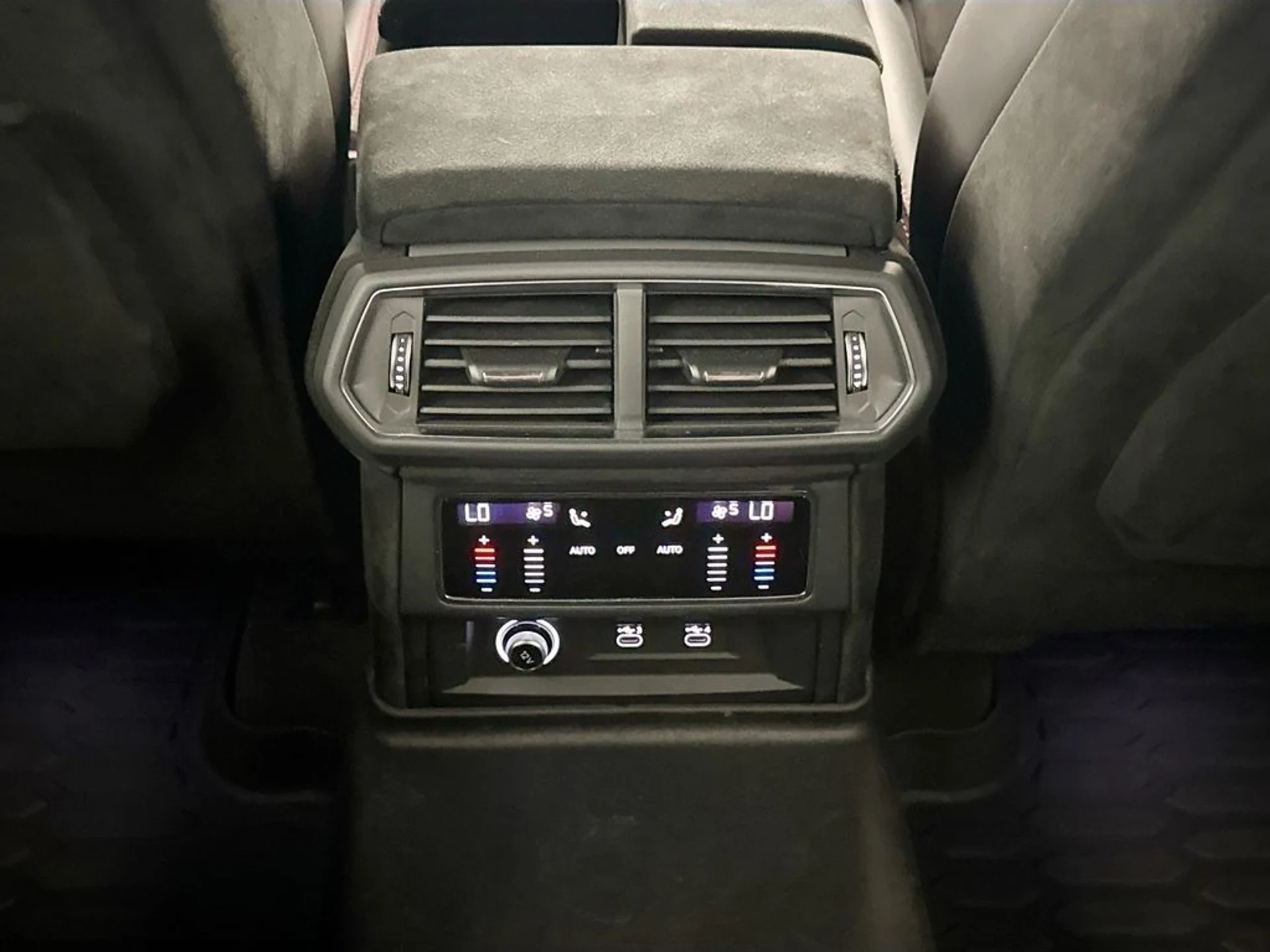 mph027_1298218958_3a8821d4ef7c9b822698d4a90b95fe64_826748d4e8