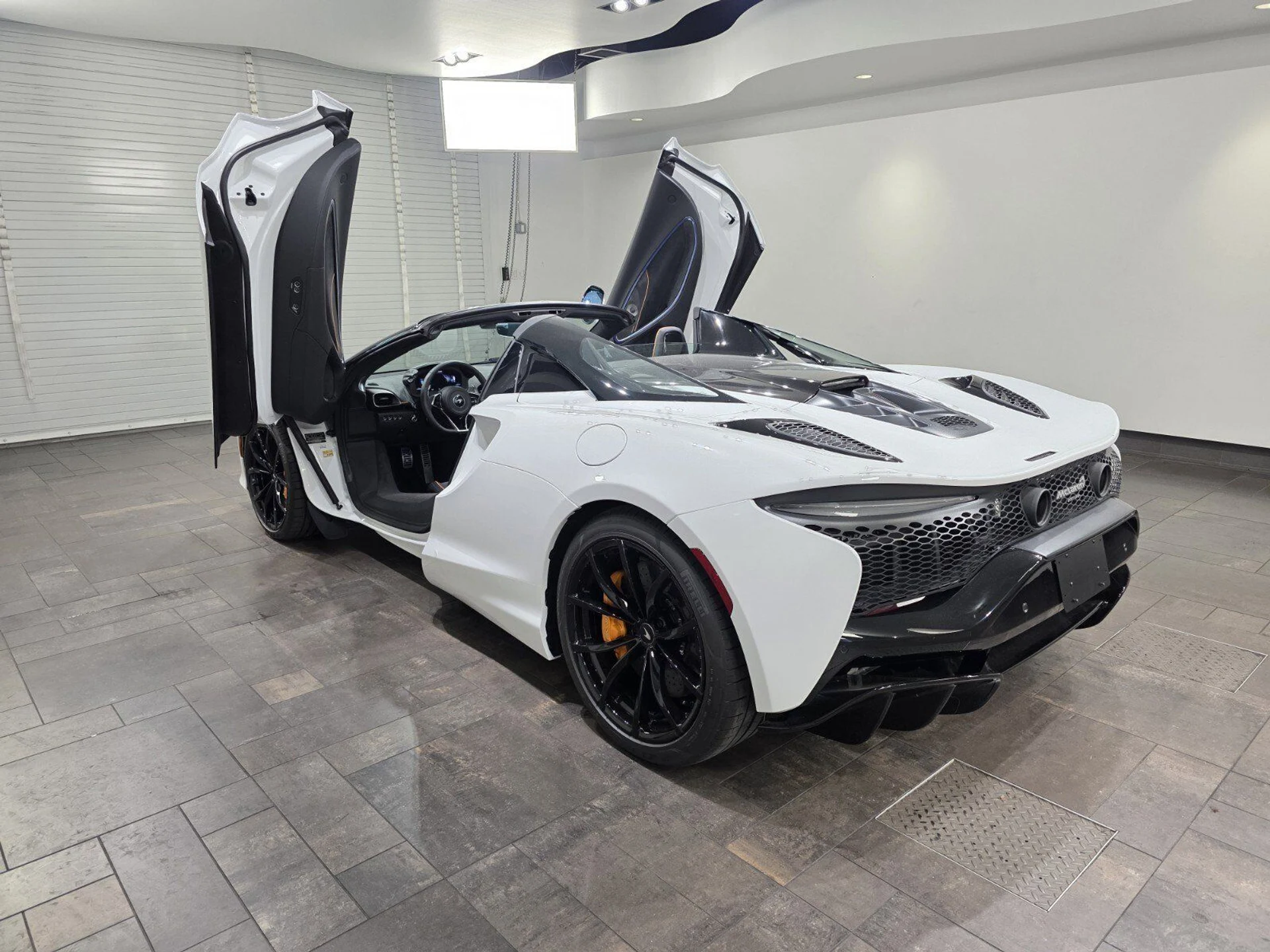 mph027_1306653129_654f75c4cd620dc465a9cb12d5d5a866_9a18186ebd