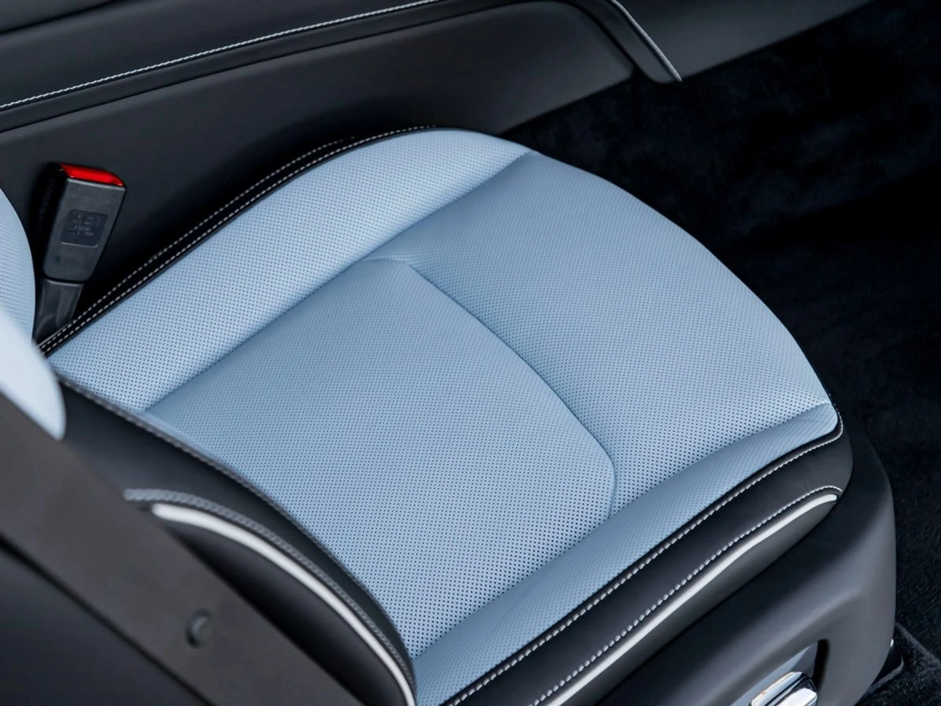 mph027_1307518517_28_a40ad00d87