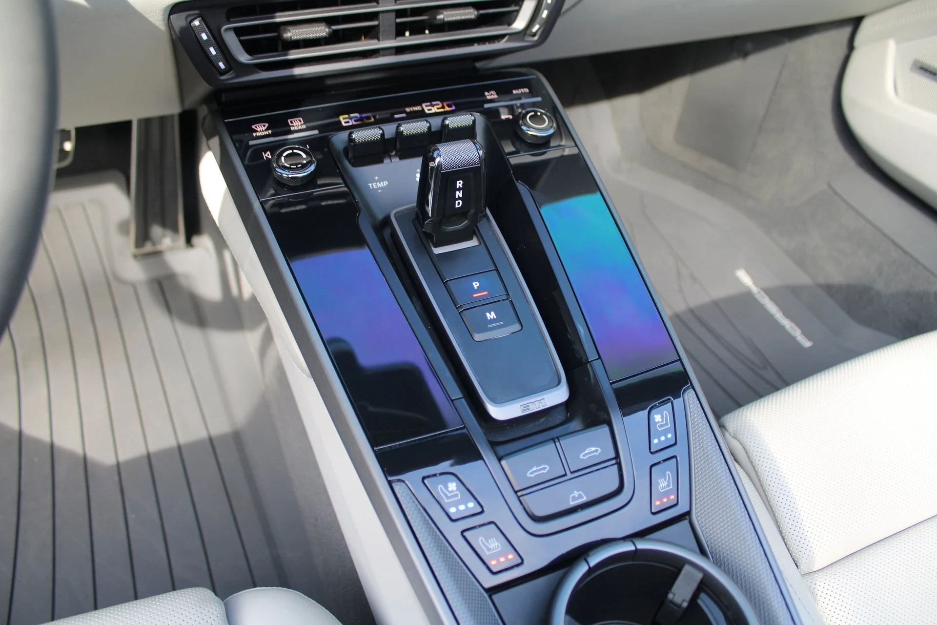 mph027_1309809725_2fa532936099cdb70ef5f6416d973fc6x_01adeebe75