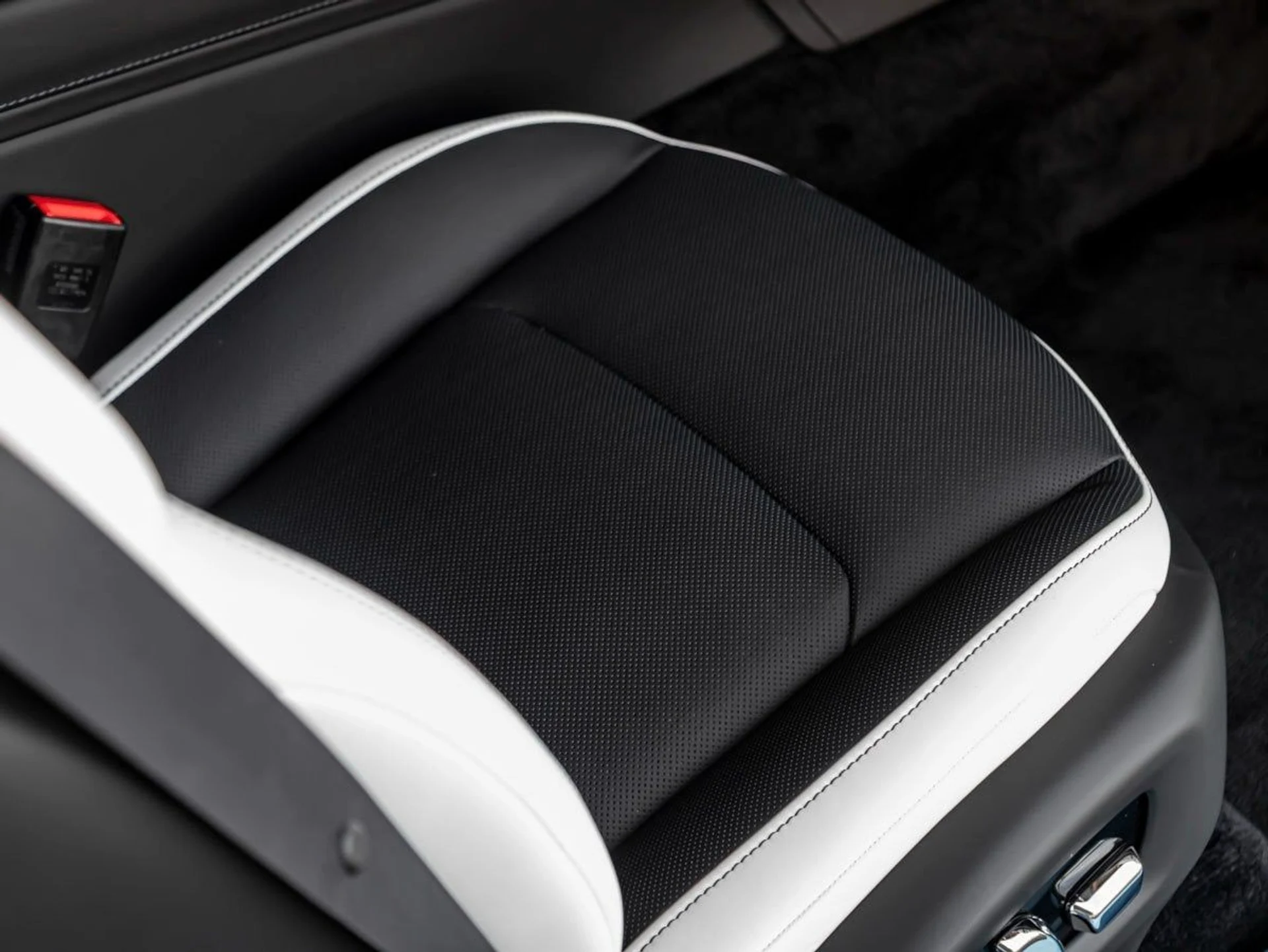 mph027_1320006978_28_b58f777382