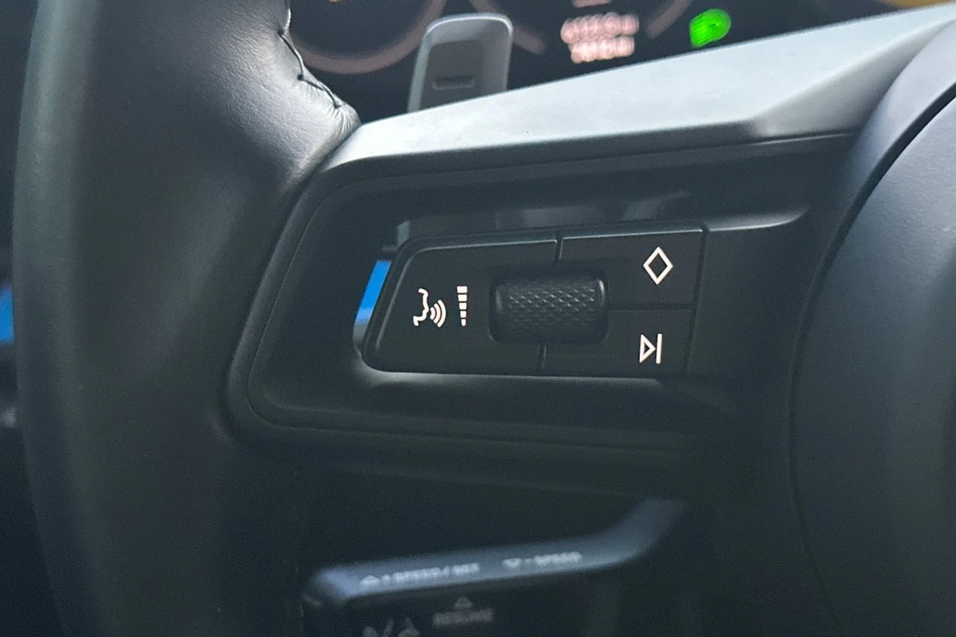 mph027_1320987792_deeaad6712c80bdb3ba813ebeaf5457e_cbfb9936b2