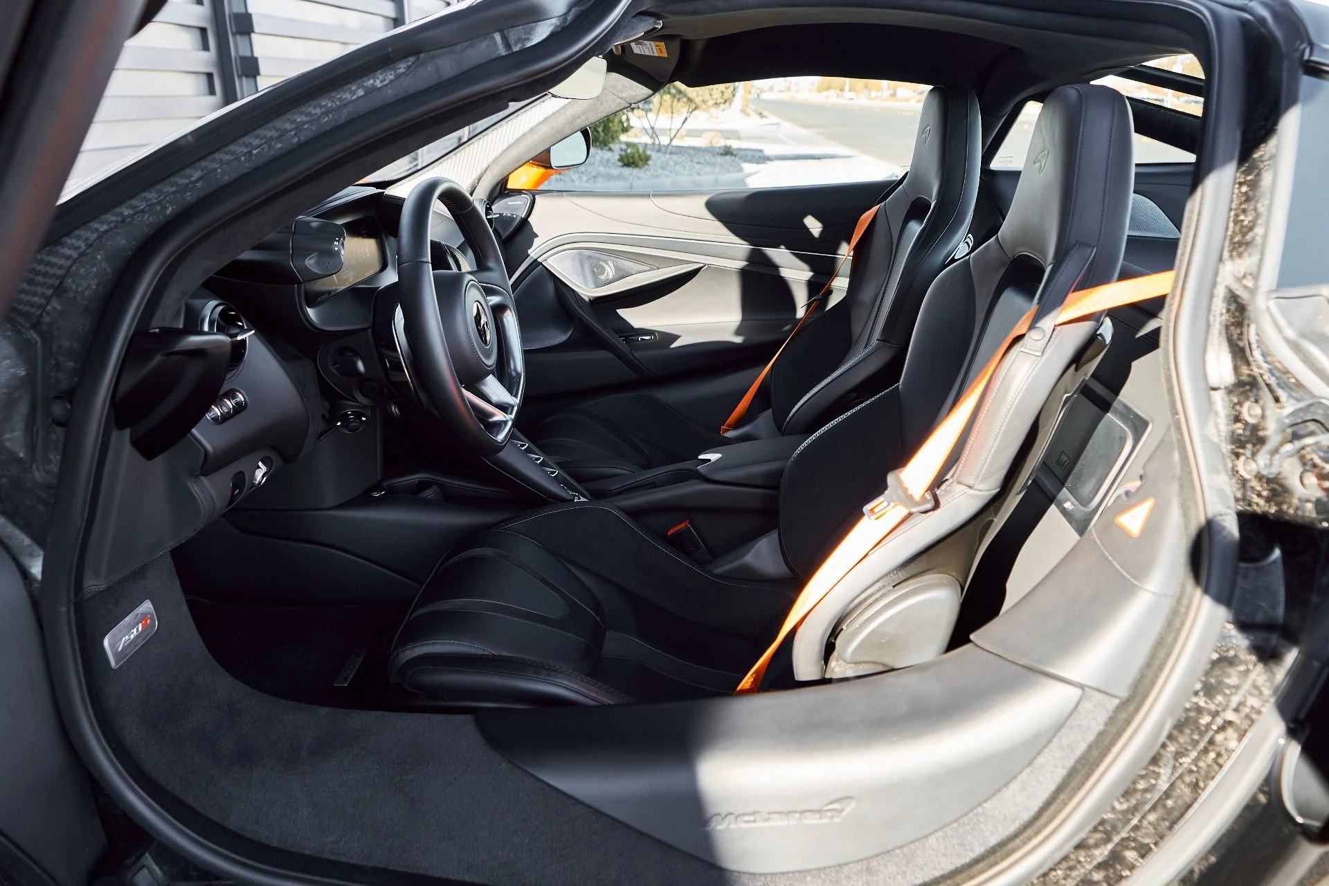 mph027_1327773366_Used_2024_Mc_Laren_750_S_1765410670_878d1d1f77