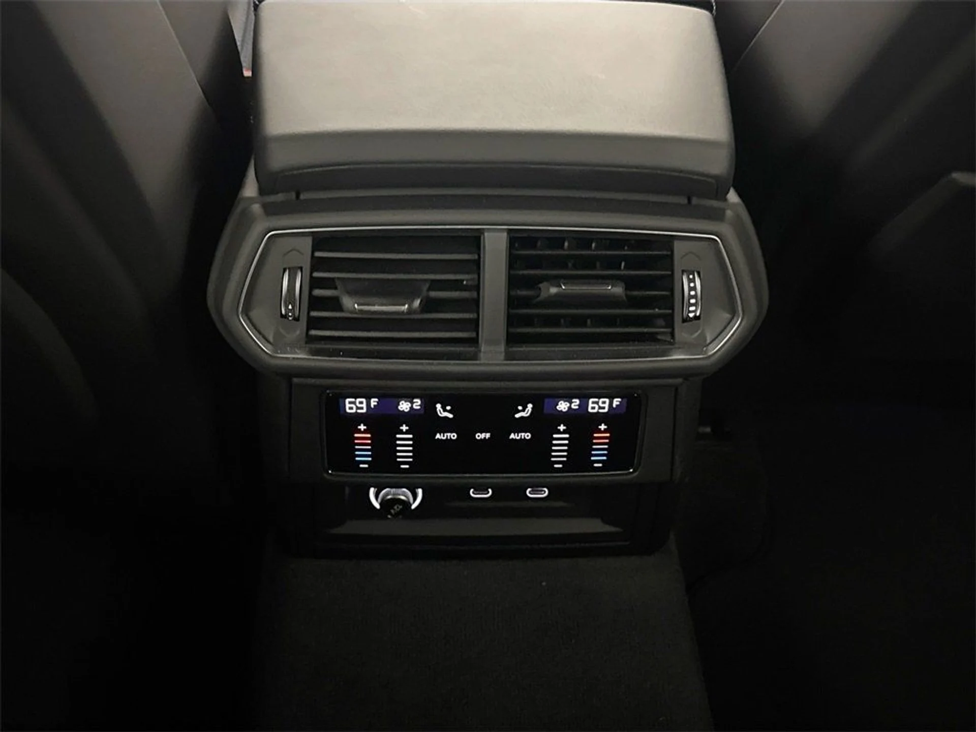 mph027_13529064_e8722ced084e0e707514f0e54fd8c793_44a9b1c0fb