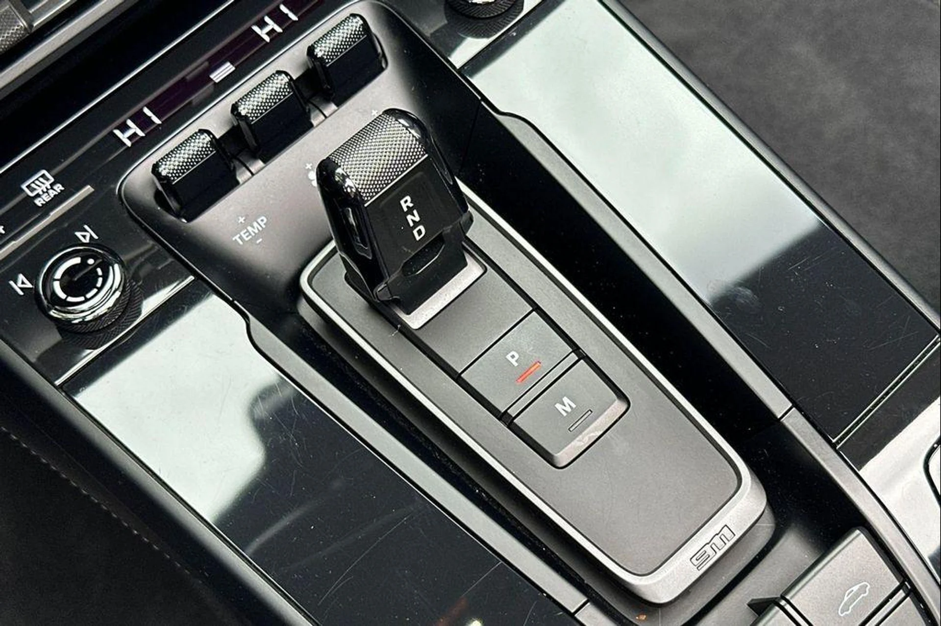 mph027_1358356701_v4_Pfo_wb_E9z1lw_MZJ_Goos_U_s_36baaf3ebf