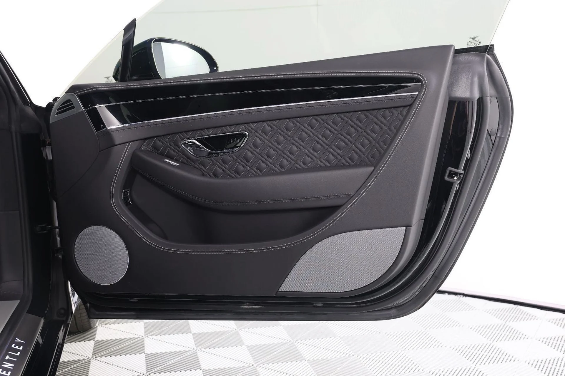 mph027_1364957622_64ba8b03f789188373e8e786158e11a1_31d3100d7e