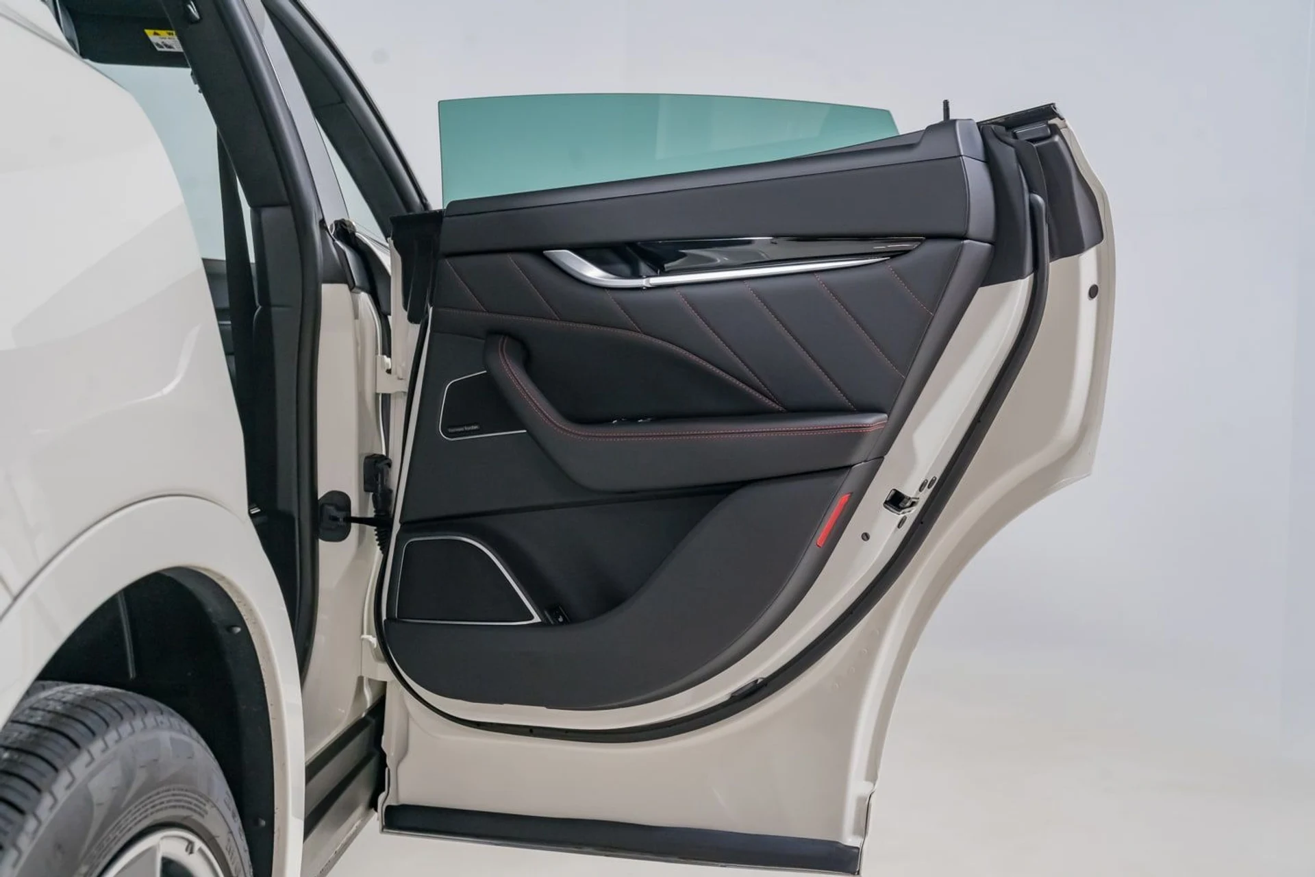 mph027_1366599349_2fc93a1d40b04268803b2ad76ed42f64_7b9160a9d7