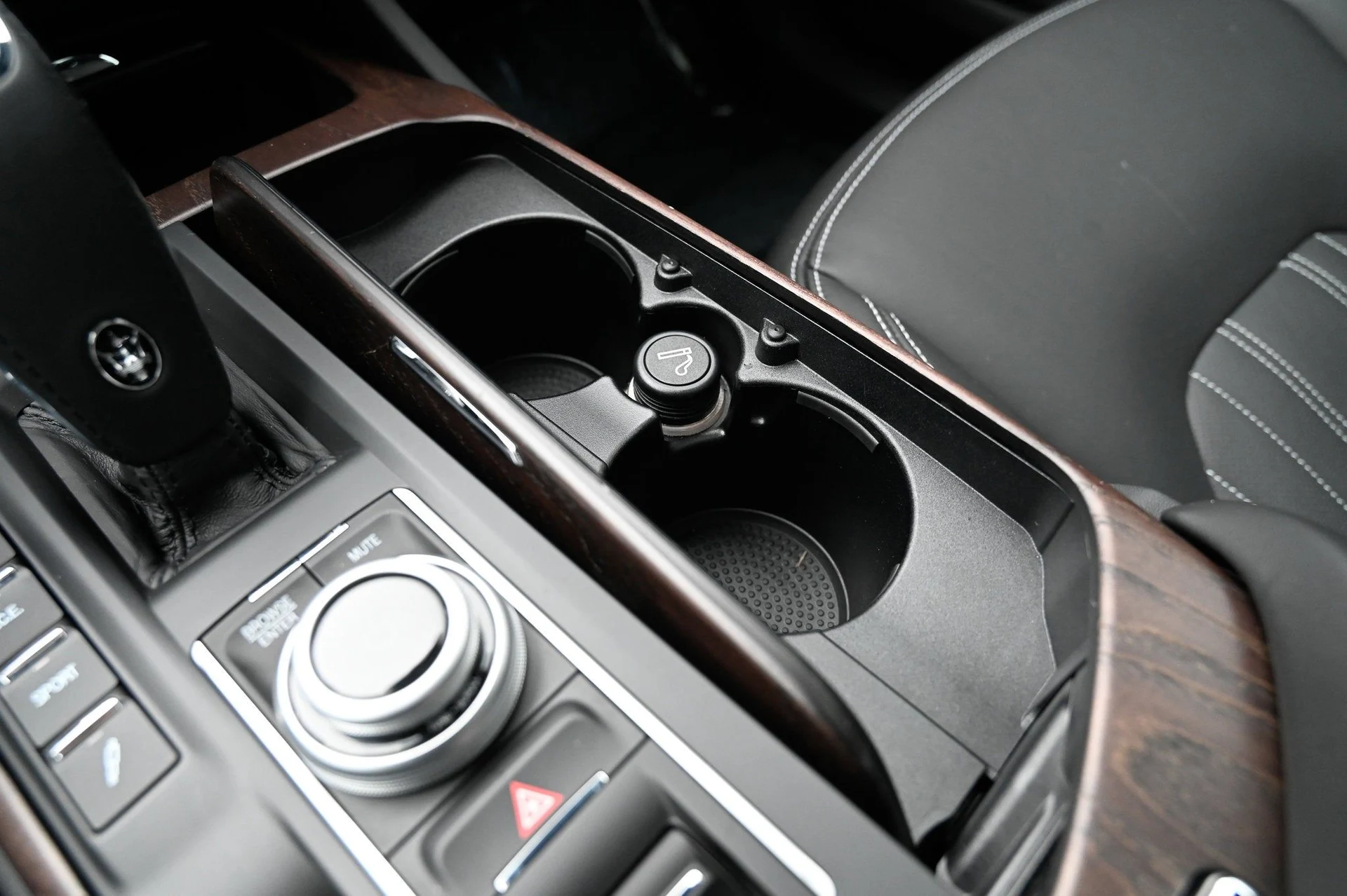 mph027_1378771695_fac1059b46254bd3894fb2b4251d38ae_cf77dc74af