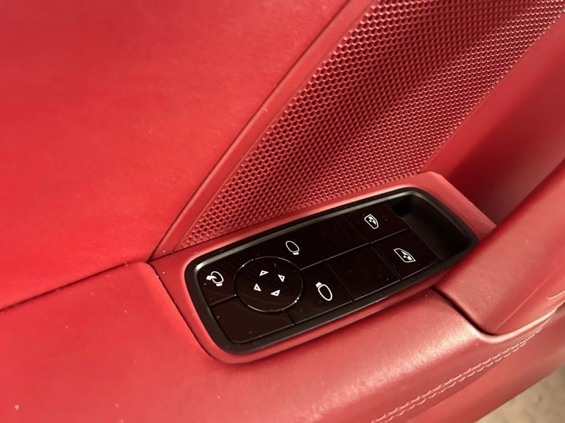 mph027_1380378286_6d66cc01821394888bac125e21fae43e_082cb6fd9b