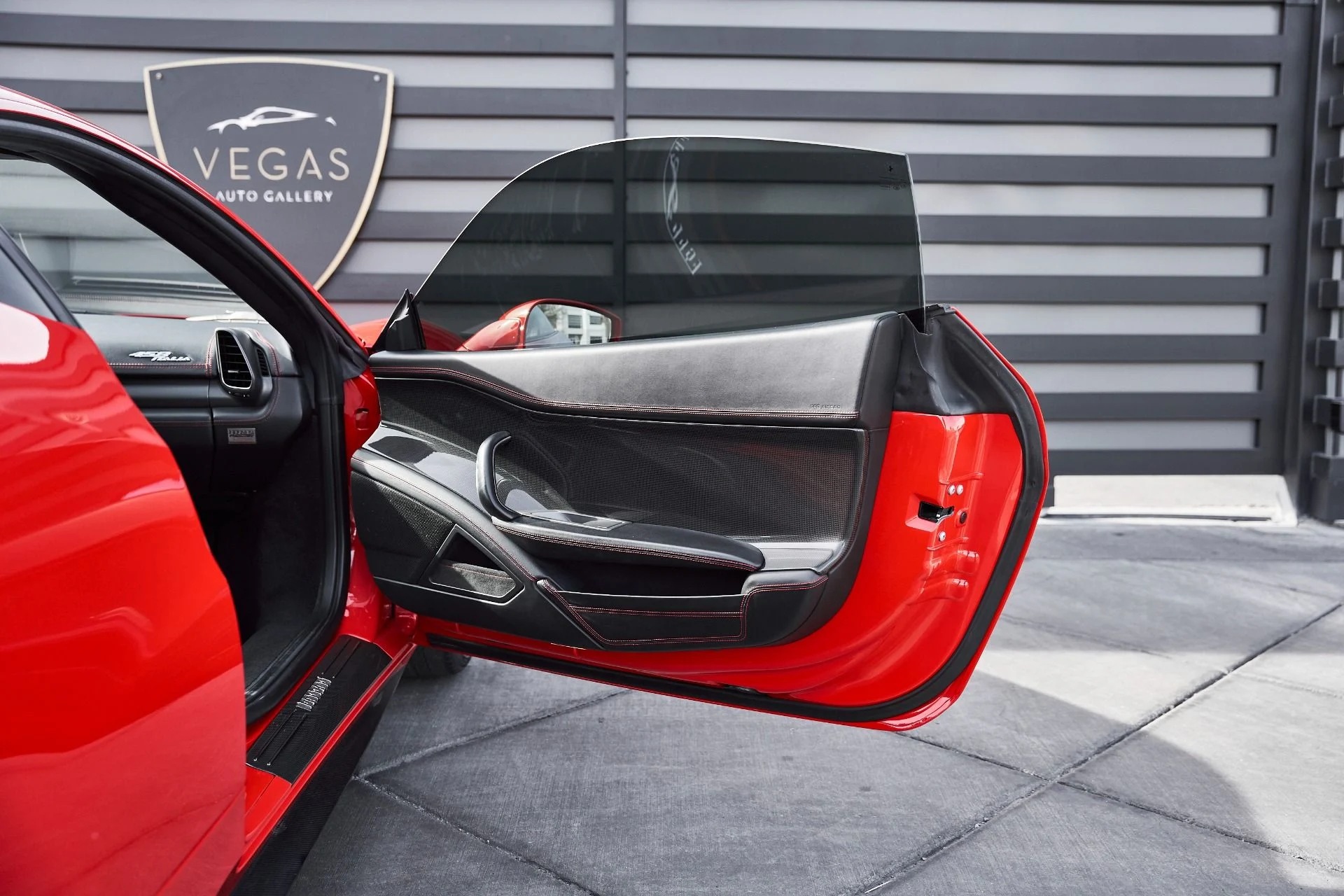 mph027_1386591805_Used_2012_Ferrari_458_Italia_Base_1766458150_d7aa3f2d82