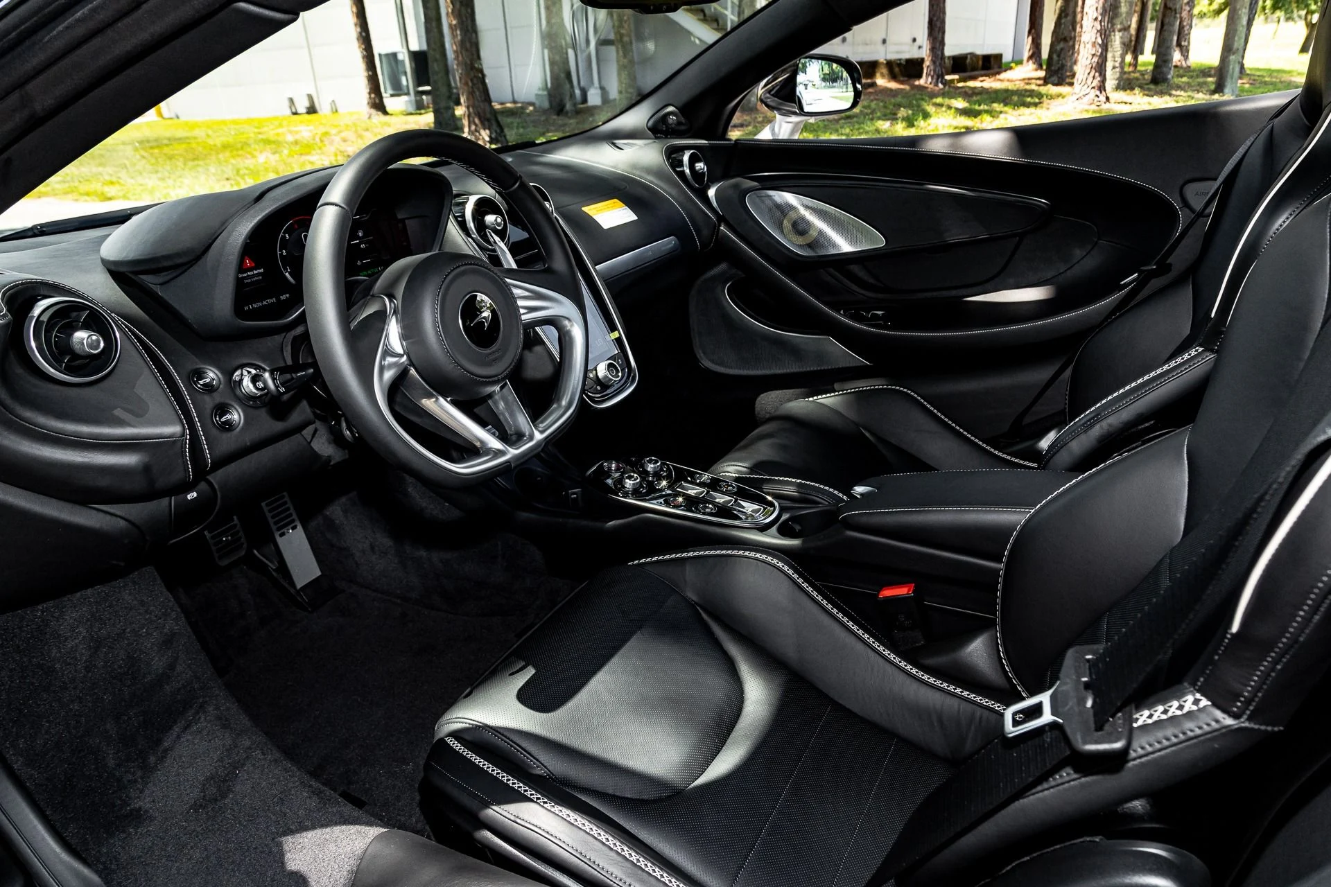 mph027_1389141624_137_p28_l_f93cd93885