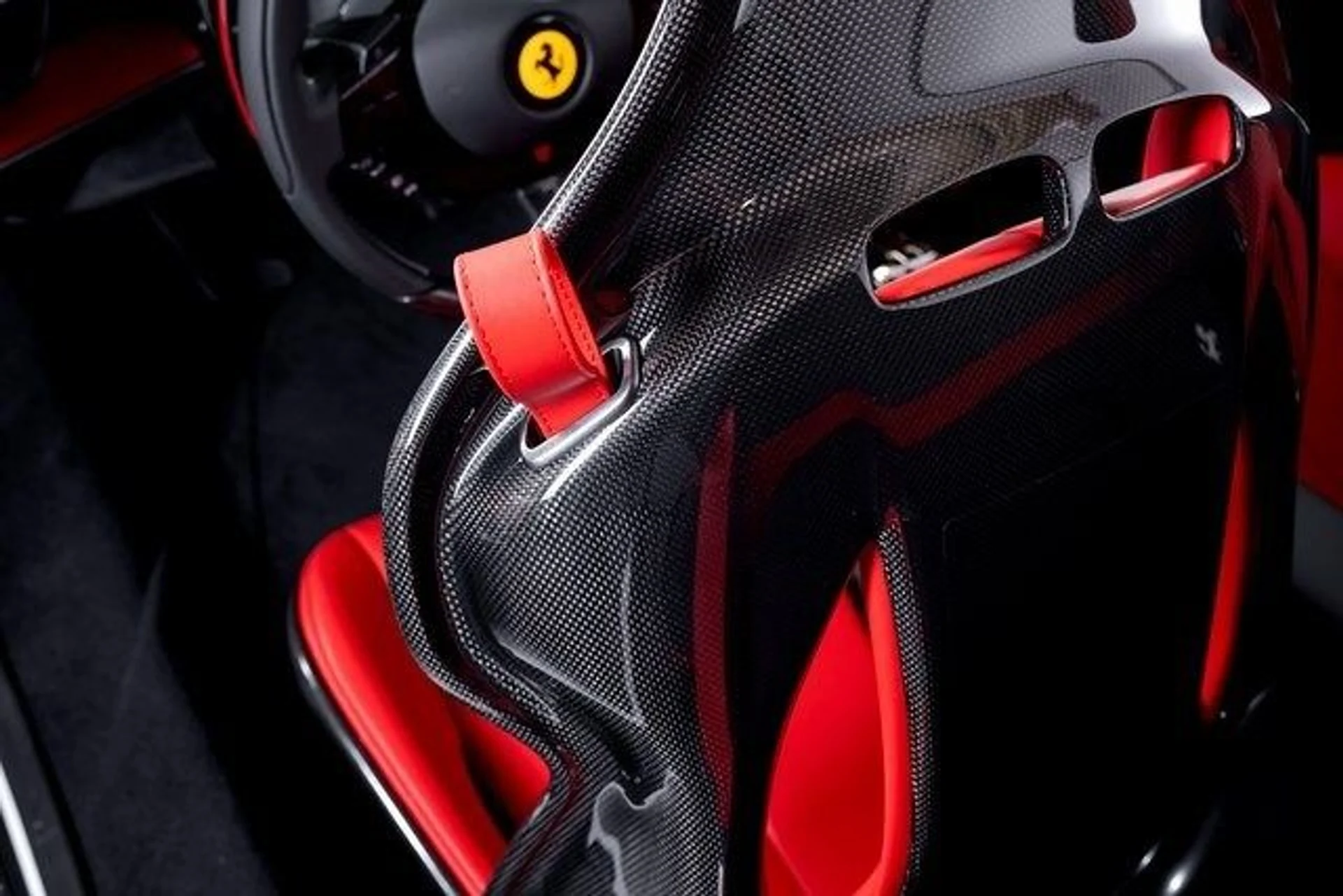 mph027_1396215643_6de98c5d08378e5f10e19882500e808ex_05c27a2342