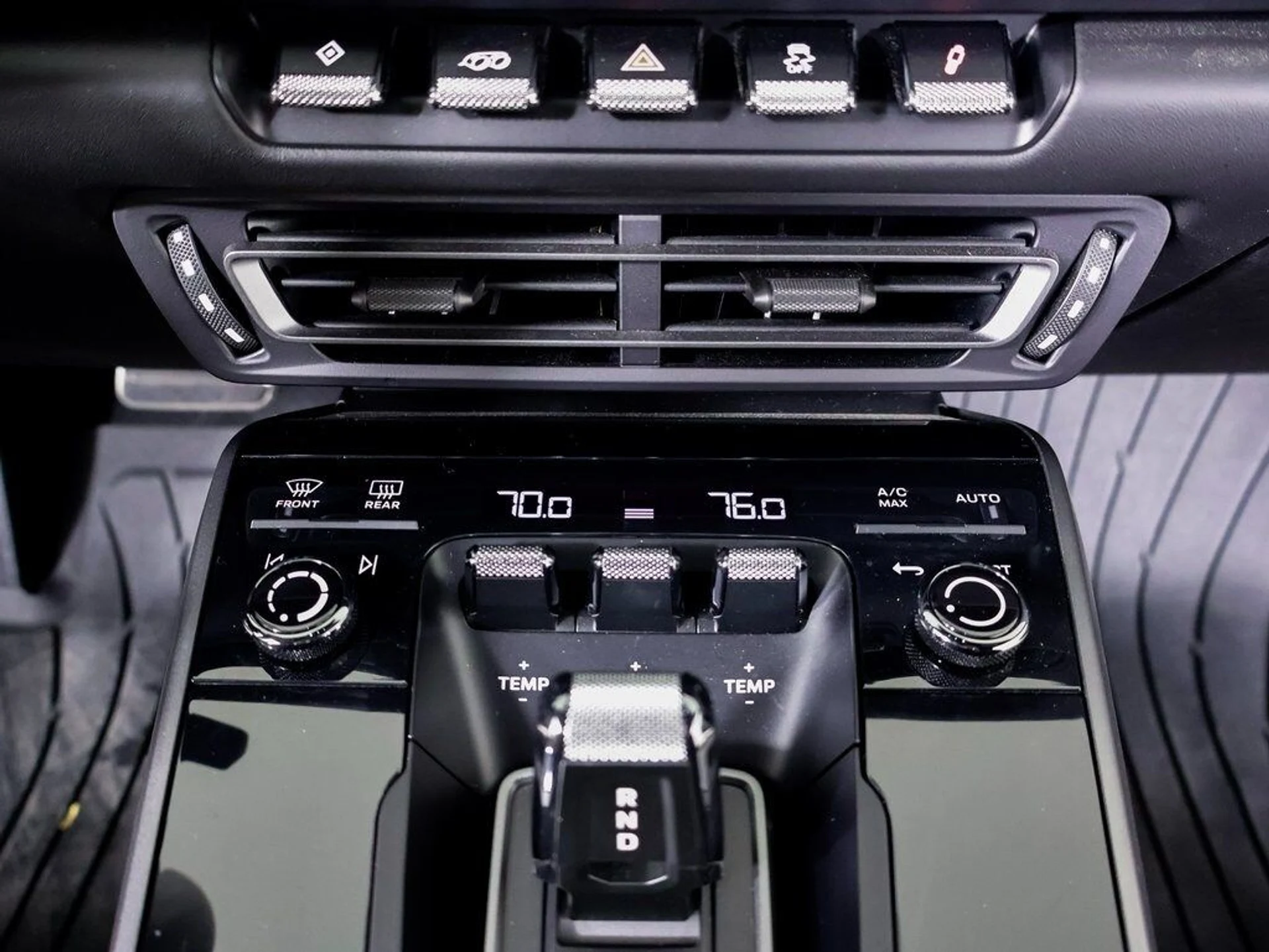 mph027_13966353_045f6fa920155faafbf7cd231e829945x_33e9ec64b9