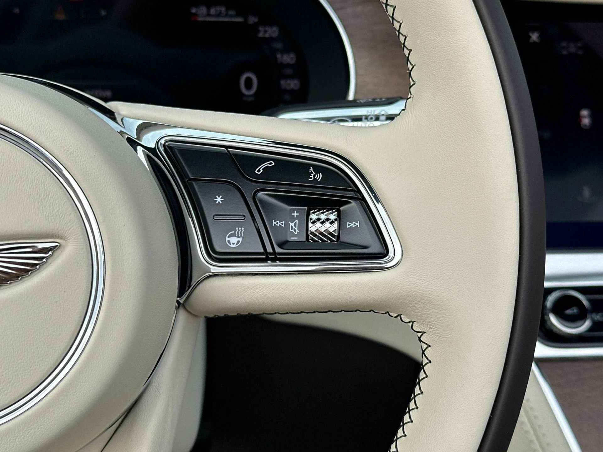 mph027_1396914775_New_2026_Bentley_Continental_GTC_1772028532_d7b4eafaab