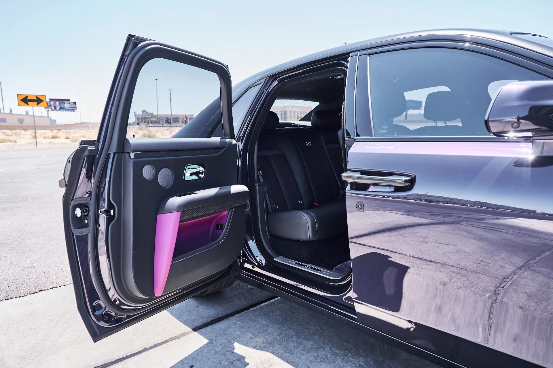 mph027_1413187037_Used_2024_Rolls_Royce_Ghost_Base_1781131221_c5df5231cc