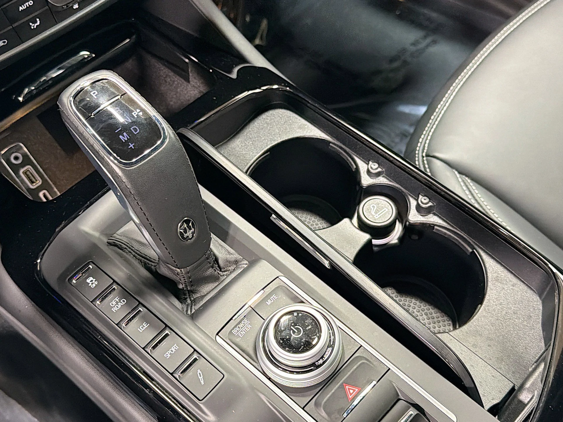 mph027_1422892964_44052c0fa6be4286e1759db819e80318_0f5d2d583f