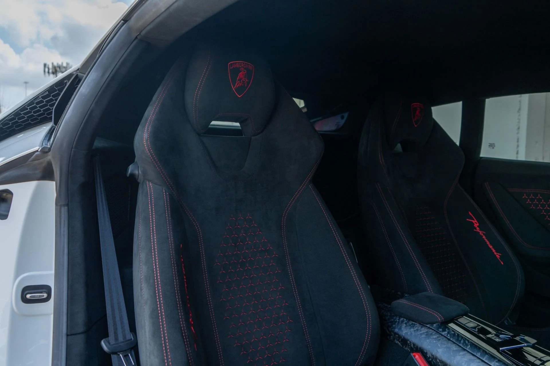 mph027_1426235079_Used_2018_Lamborghini_Huracan_LP_640_4_Performante_1773180113_08164dfcdf