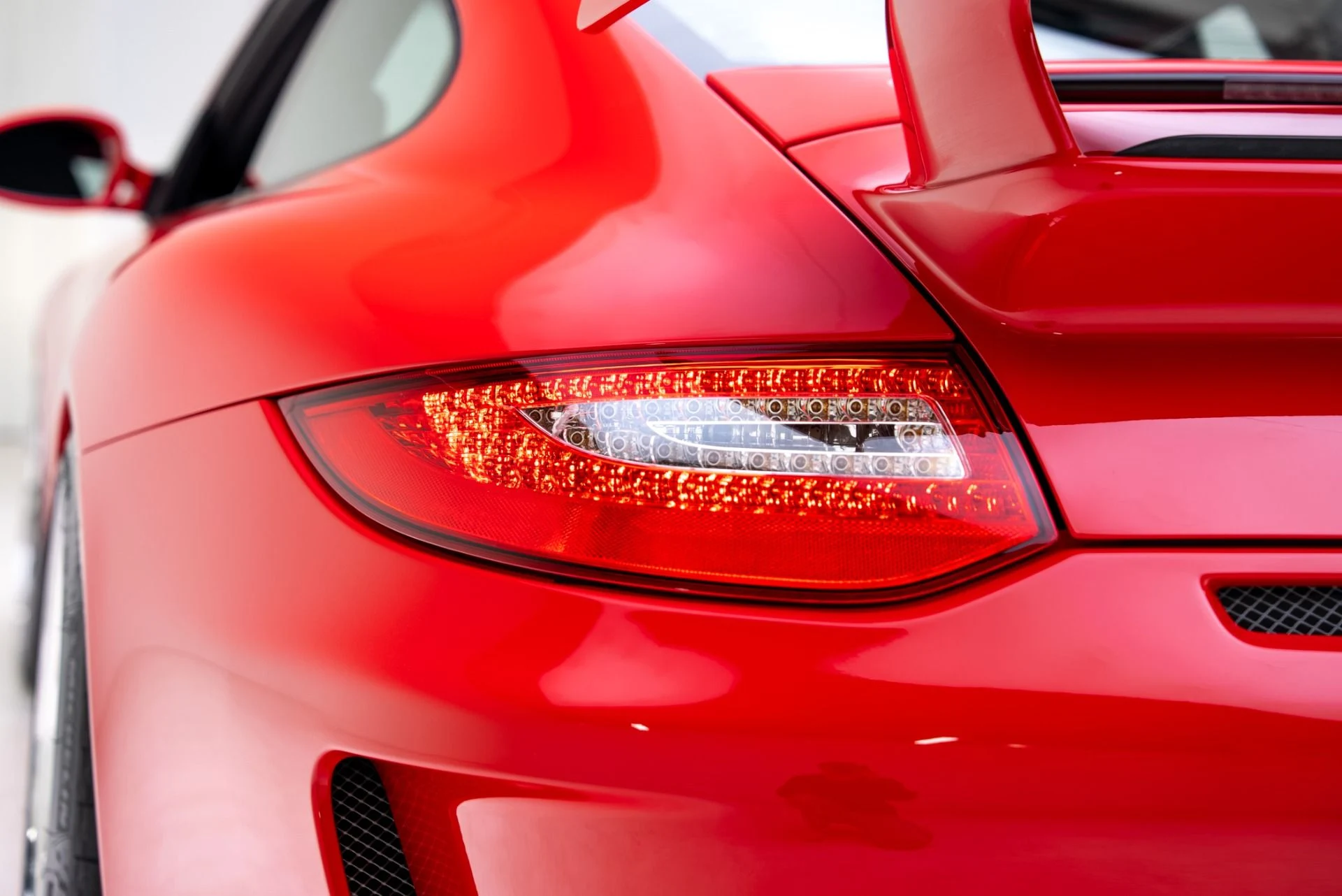 mph027_1428989758_Used_2010_Porsche_911_GT_3_9972_GT_3_1769029869_569e1a69d1