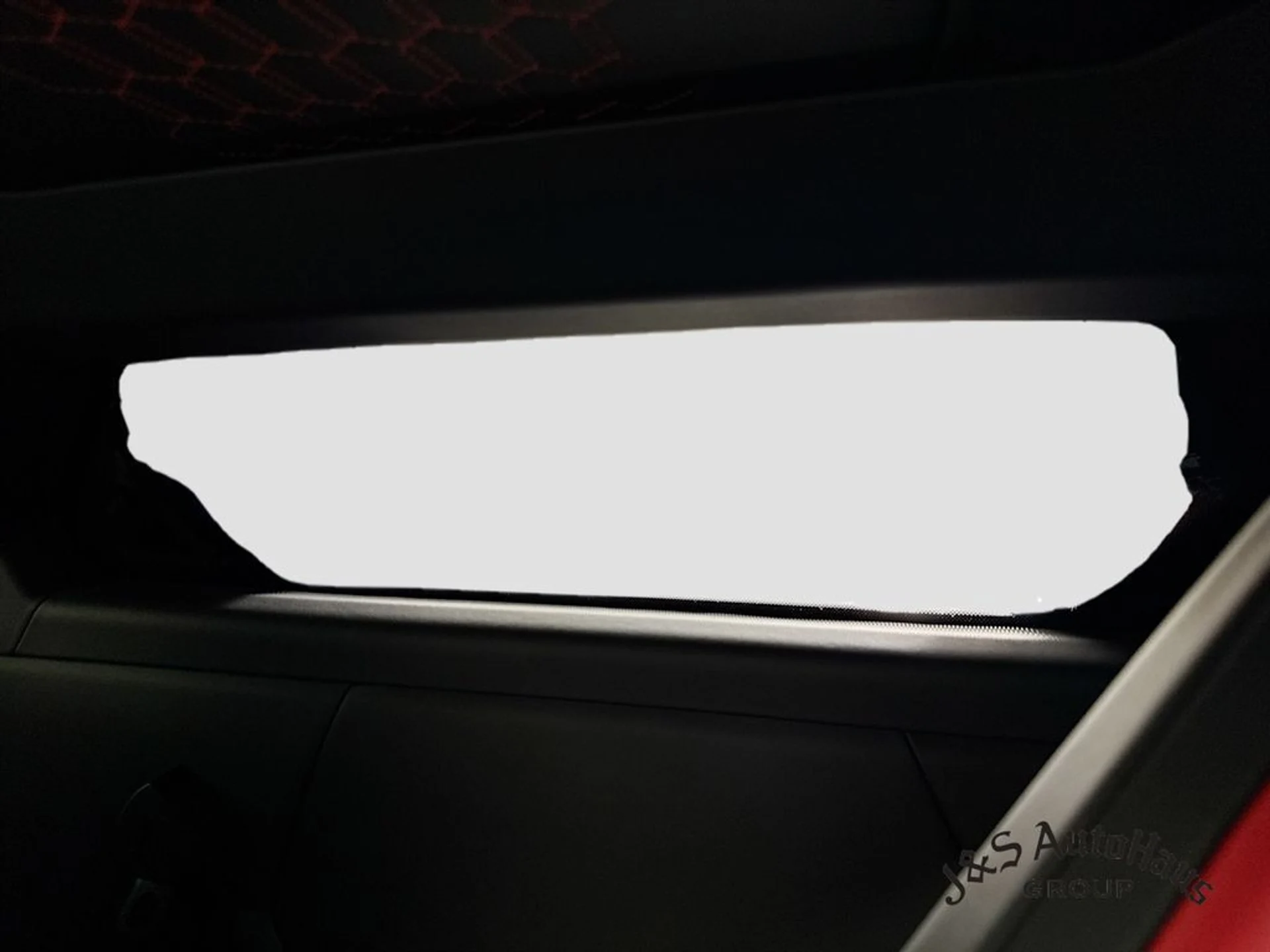 mph027_144112142_1jd6ig6p774hp7z53f5kr3tinbrn_a37b77fd3e