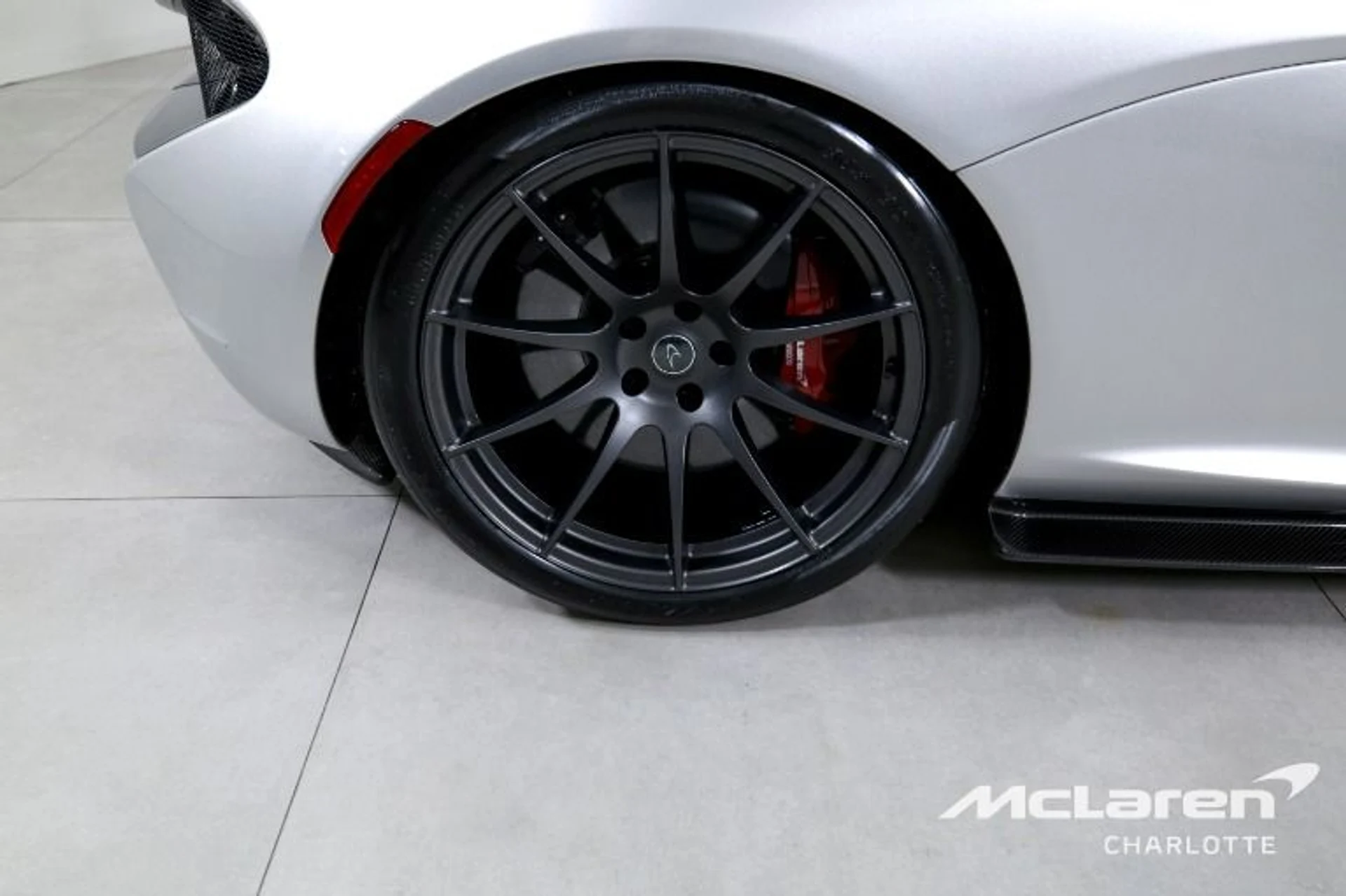 mph027_1447946622_Used_2015_Mc_Laren_P1_679bd92065