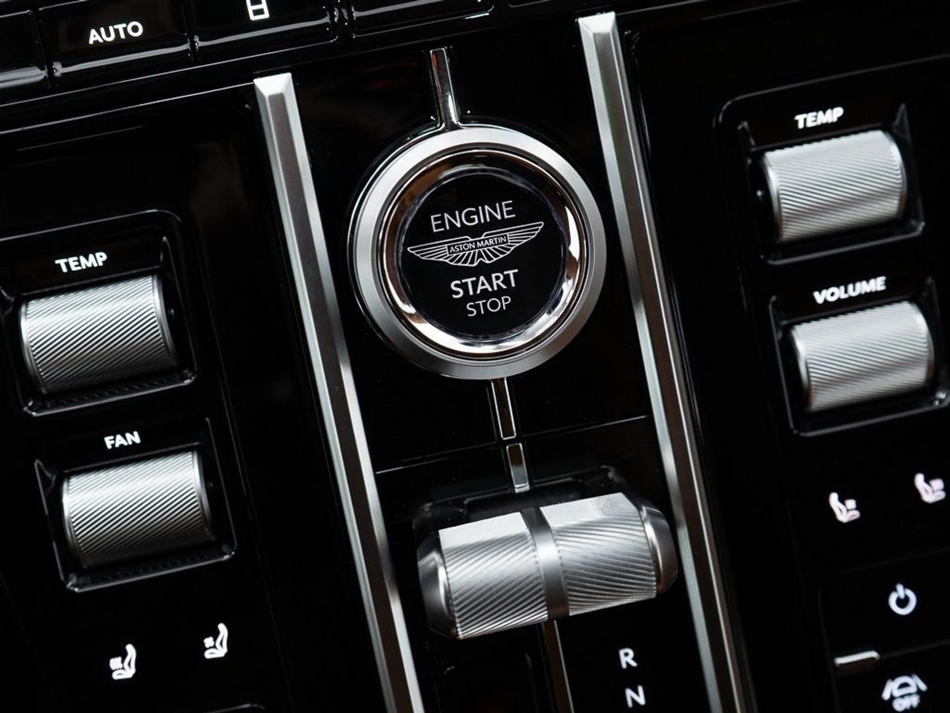 mph027_1451697093_ace5fc7efe0c0119a8ceb7b7bb0f74c1_bb79f88740