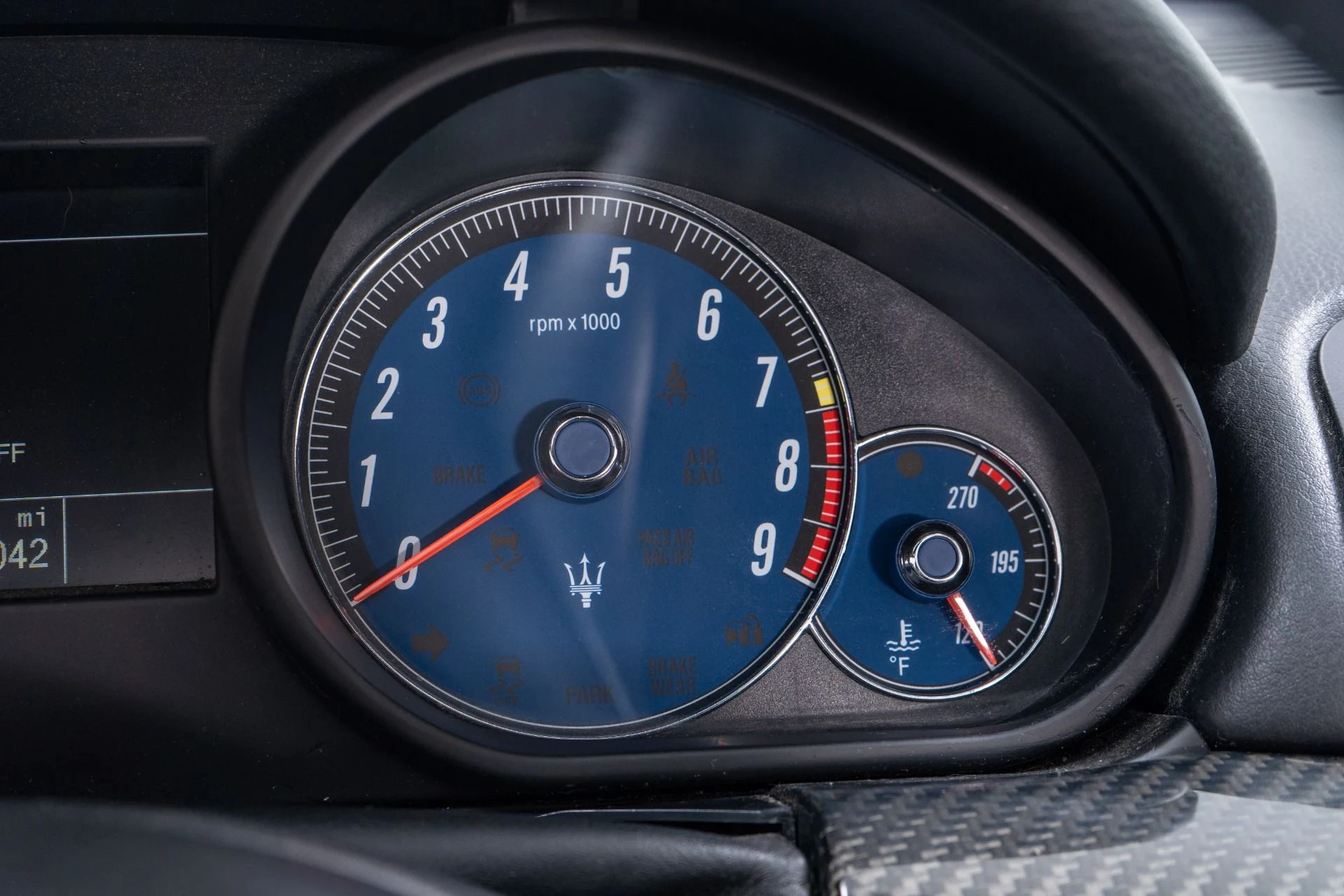 mph027_1455919782_Used_2012_Maserati_Granturismo_Sport_1756223132_fff747e469