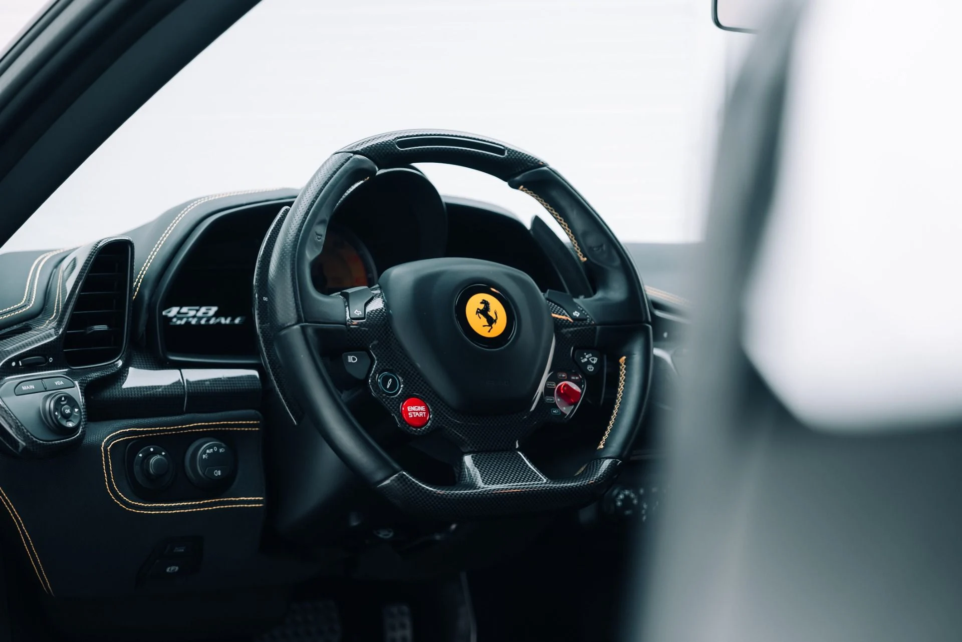 mph027_1461003916_Used_2015_Ferrari_458_Speciale_1762994934_8259677741