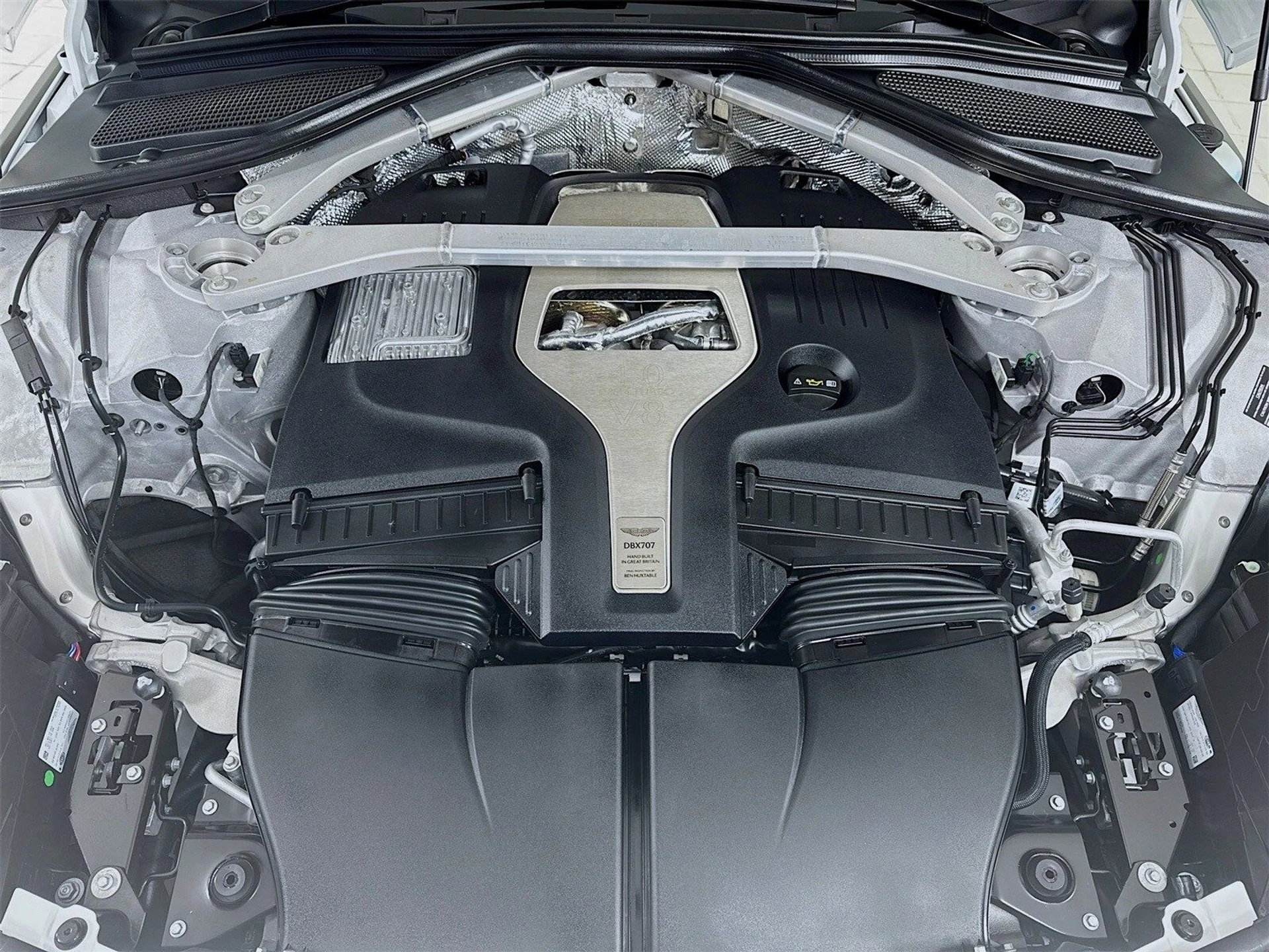 mph027_147617297_5eee4b97bb9026eb0bf77215a134a26dx_ba1906174f