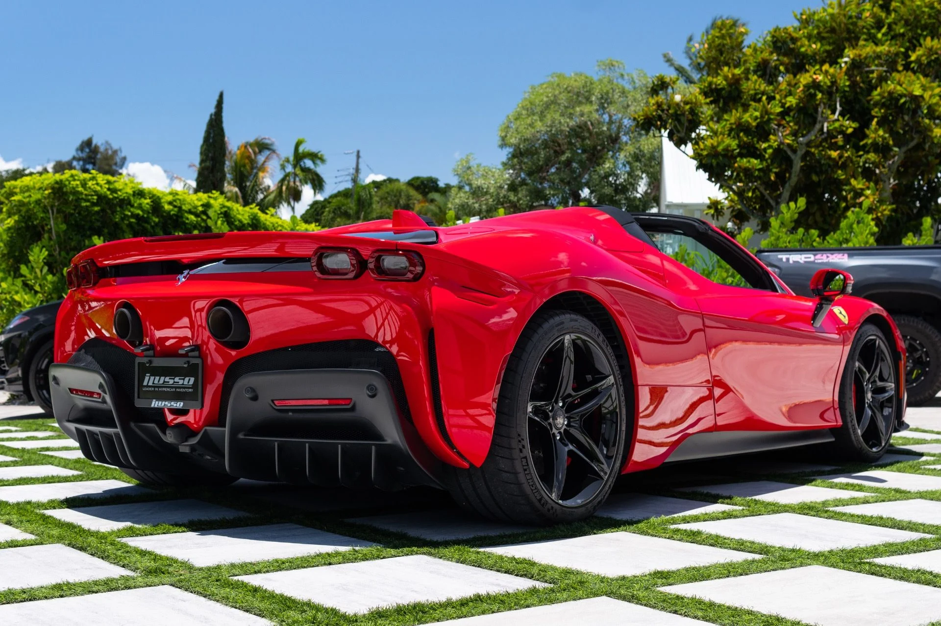 mph027_1491205227_Used_2025_Ferrari_SF_90_Spider_1779242340_be450a5d6b