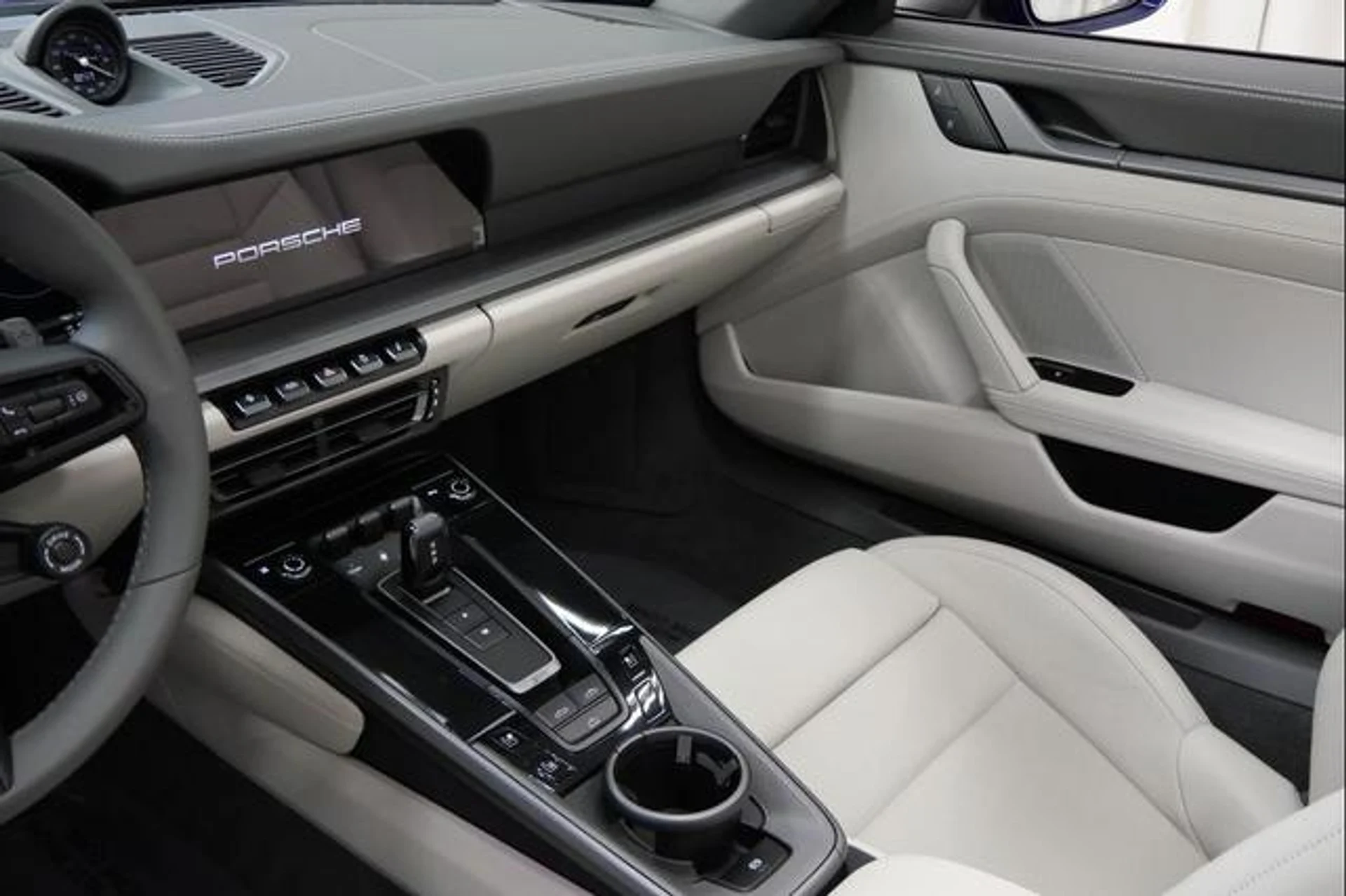 mph027_1491883625_Bt_Zecy_Zqskrek_SNB_Pe_USI_URT_6w_0f2c1be276