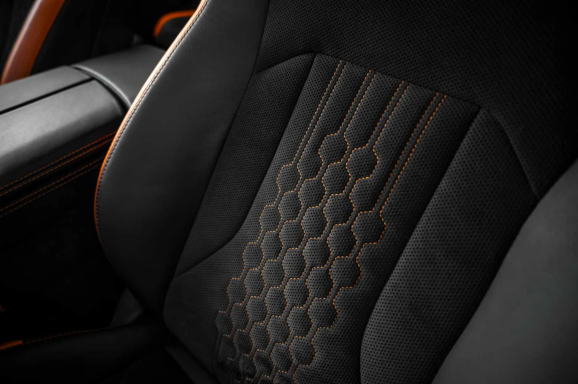 mph027_1493632774_6aa12c6fe120257212f2d9968457e9ecx_c8ff737199