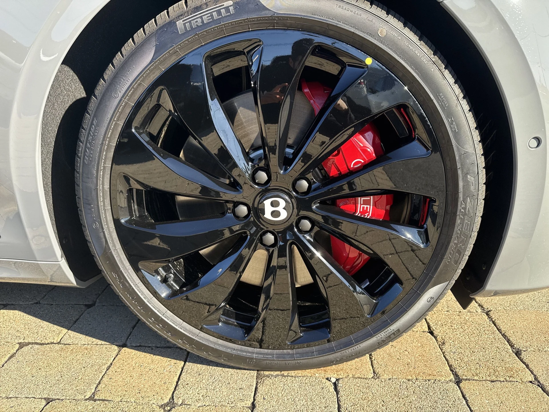 mph027_1497498721_e895816b22cf43ee7558d257692ffb2ex_6487612415