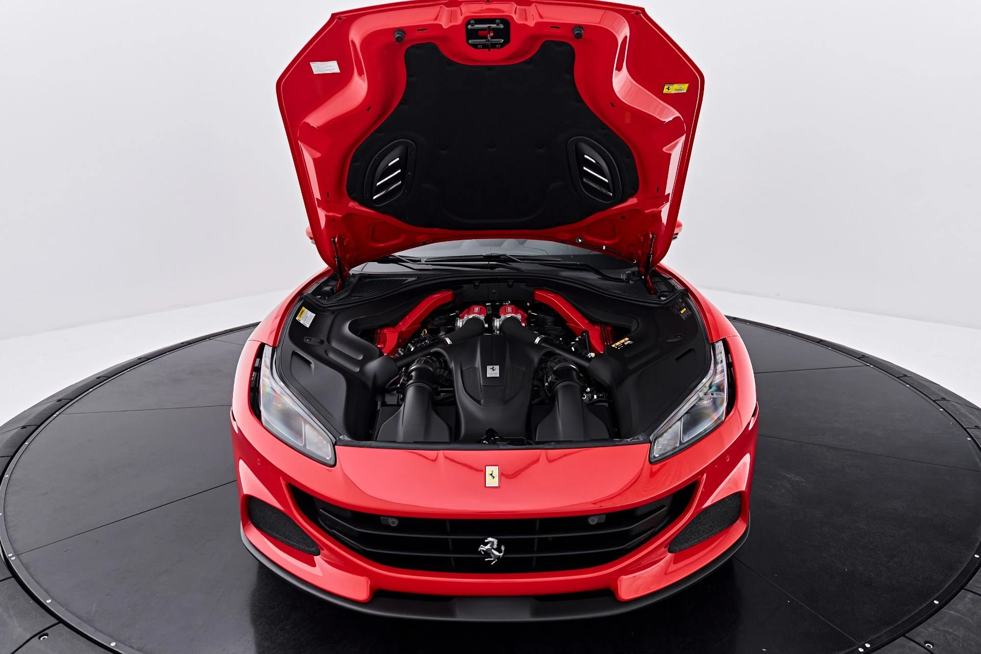 mph027_1499562032_Used_2022_Ferrari_Portofino_M_Base_1790300279_d4e44007cd