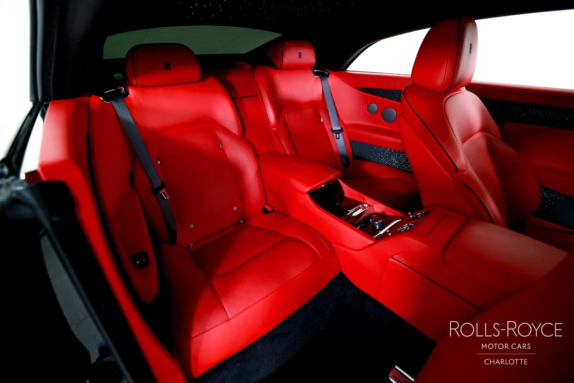 mph027_1504757216_Used_2024_Rolls_Royce_Spectre_1755798527_254c49c717