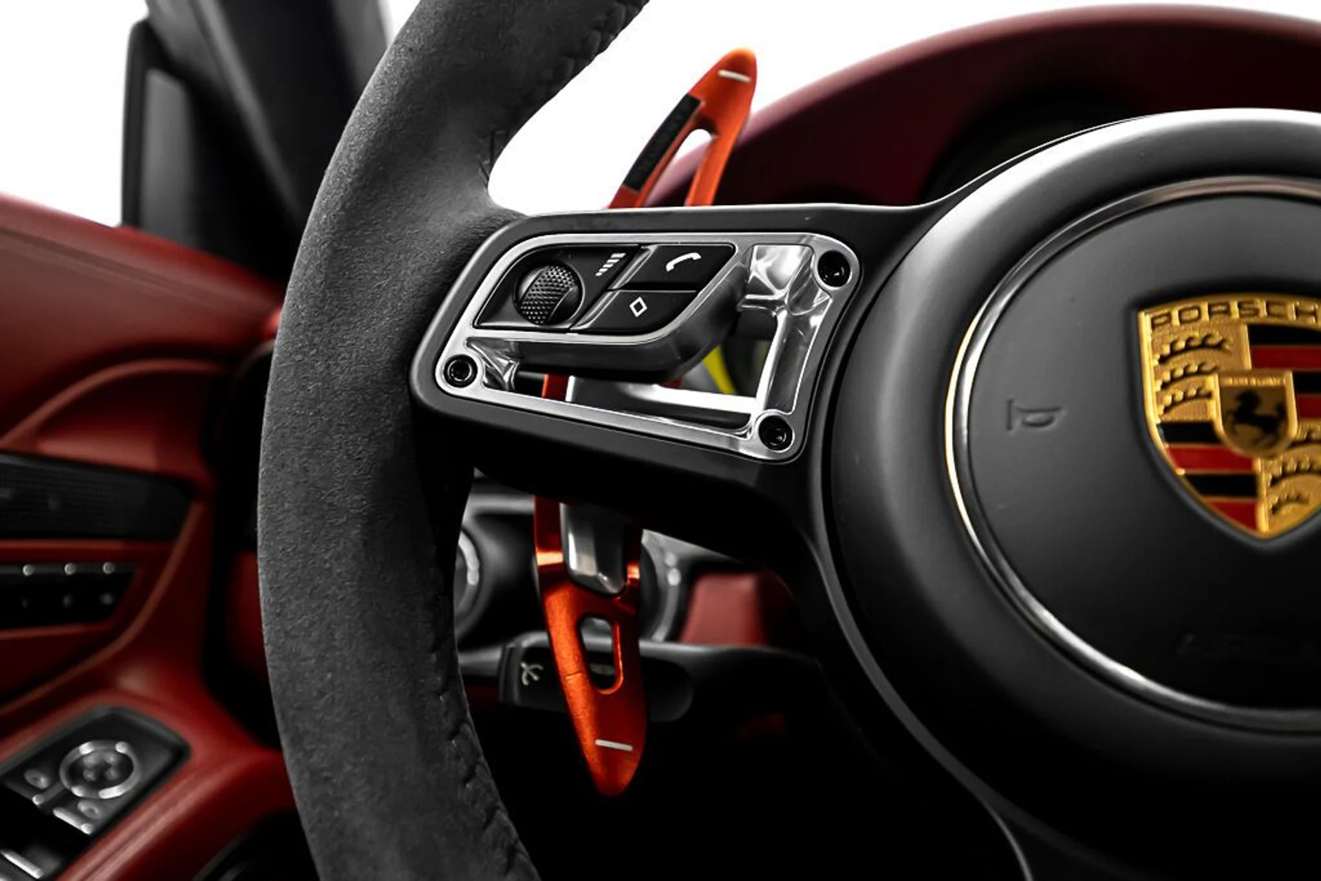 mph027_1504947991_porsche_911_2018_jpg_v_1758918548_384c778257